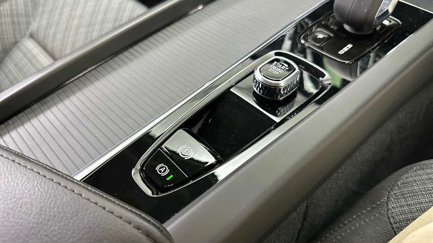 Volvo-V60-image-27