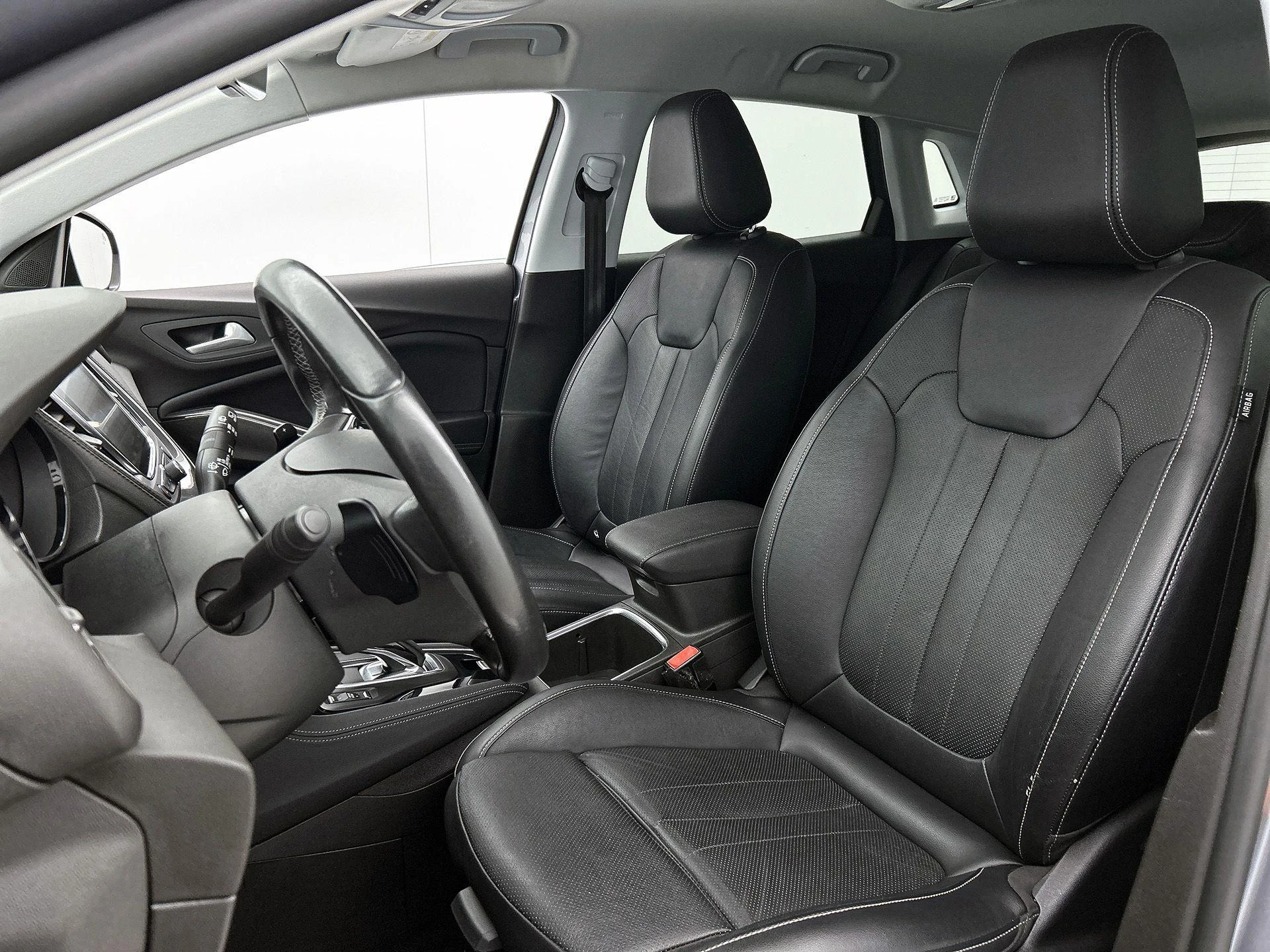 Opel-Grandland X-image-37