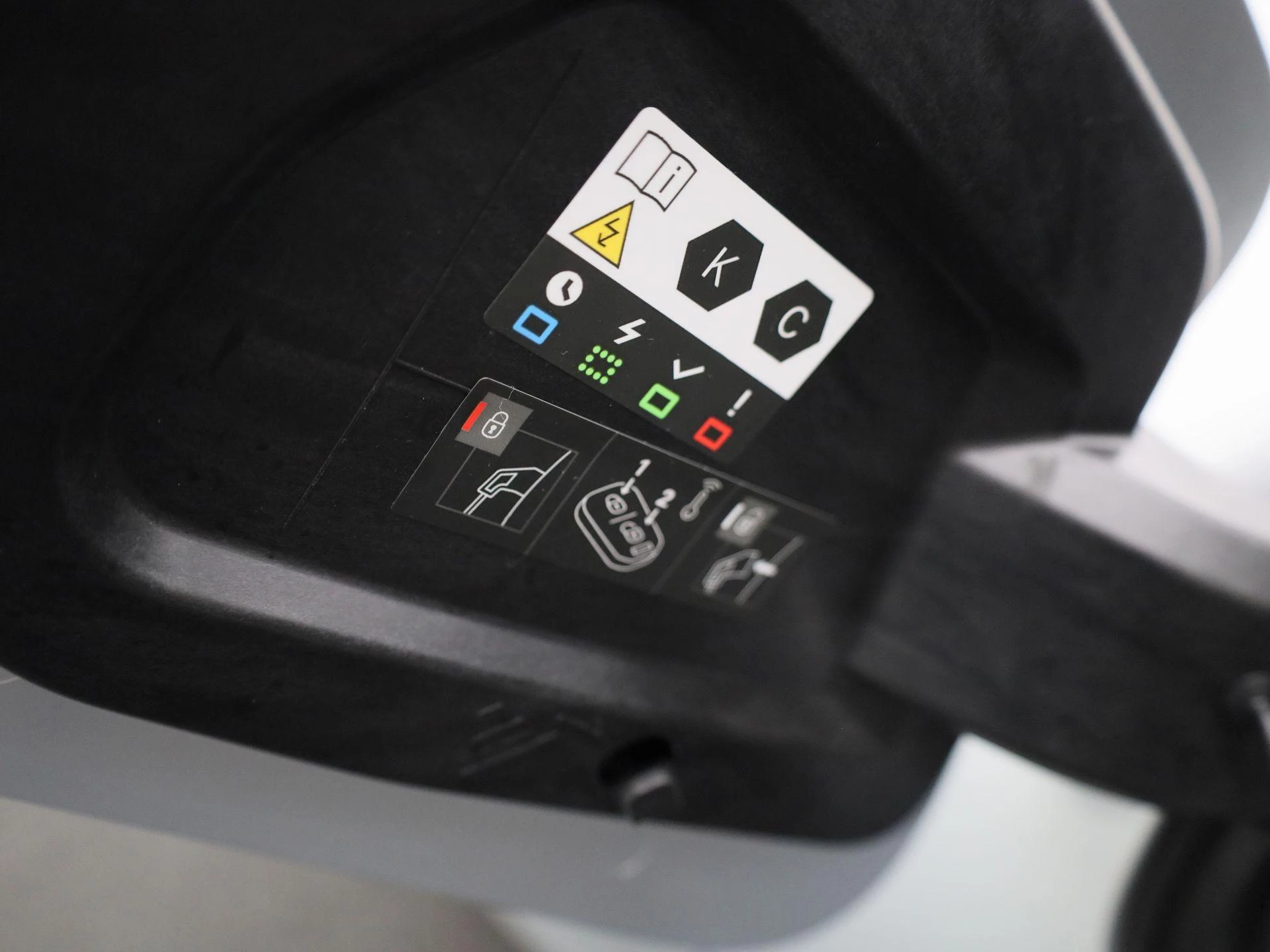 Opel-Corsa-e-image-13