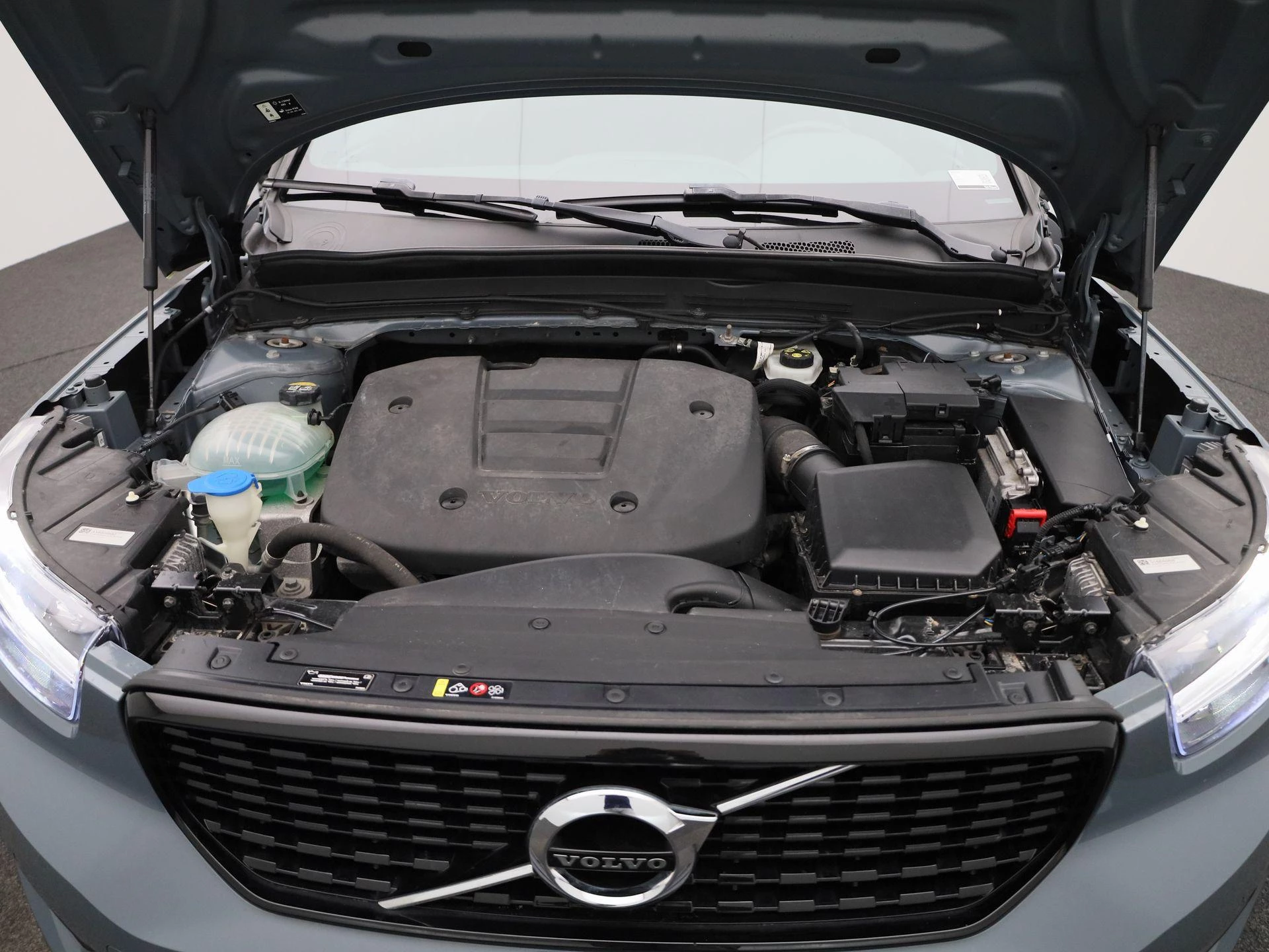 Volvo XC40 T2 R-Design