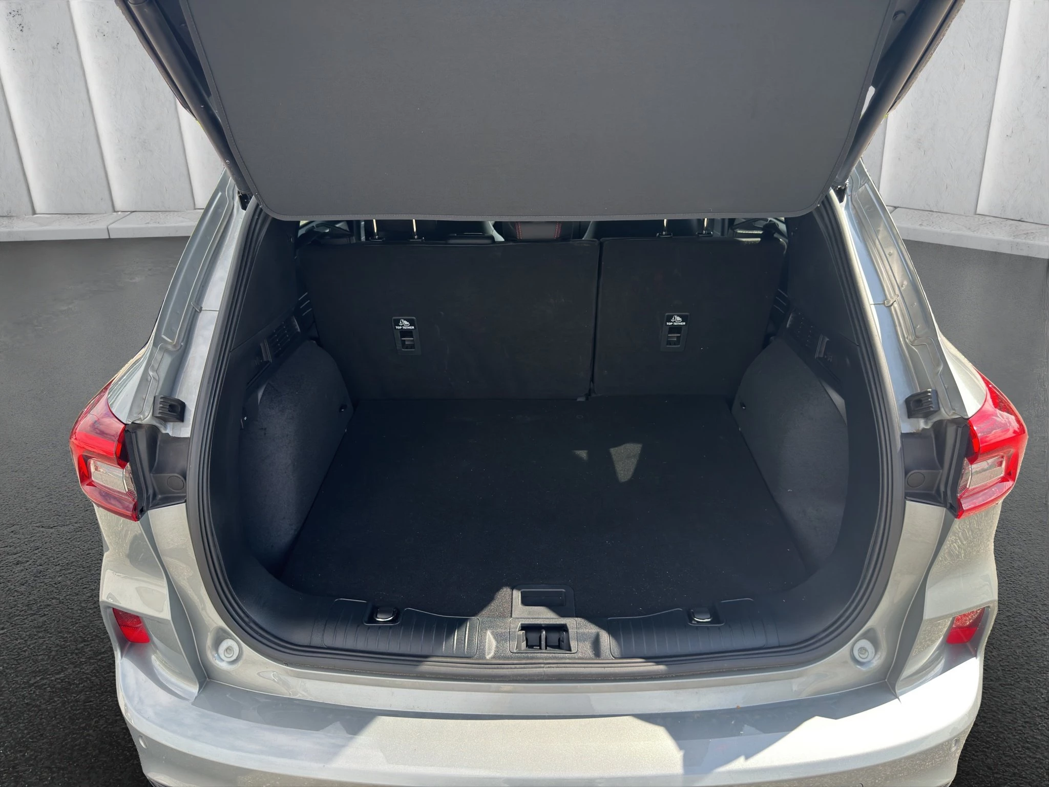 Ford Kuga ST-Line X Aut.*360GRAD*LED-MATRIX*NAVI*GRA*WINTER-PKT.
