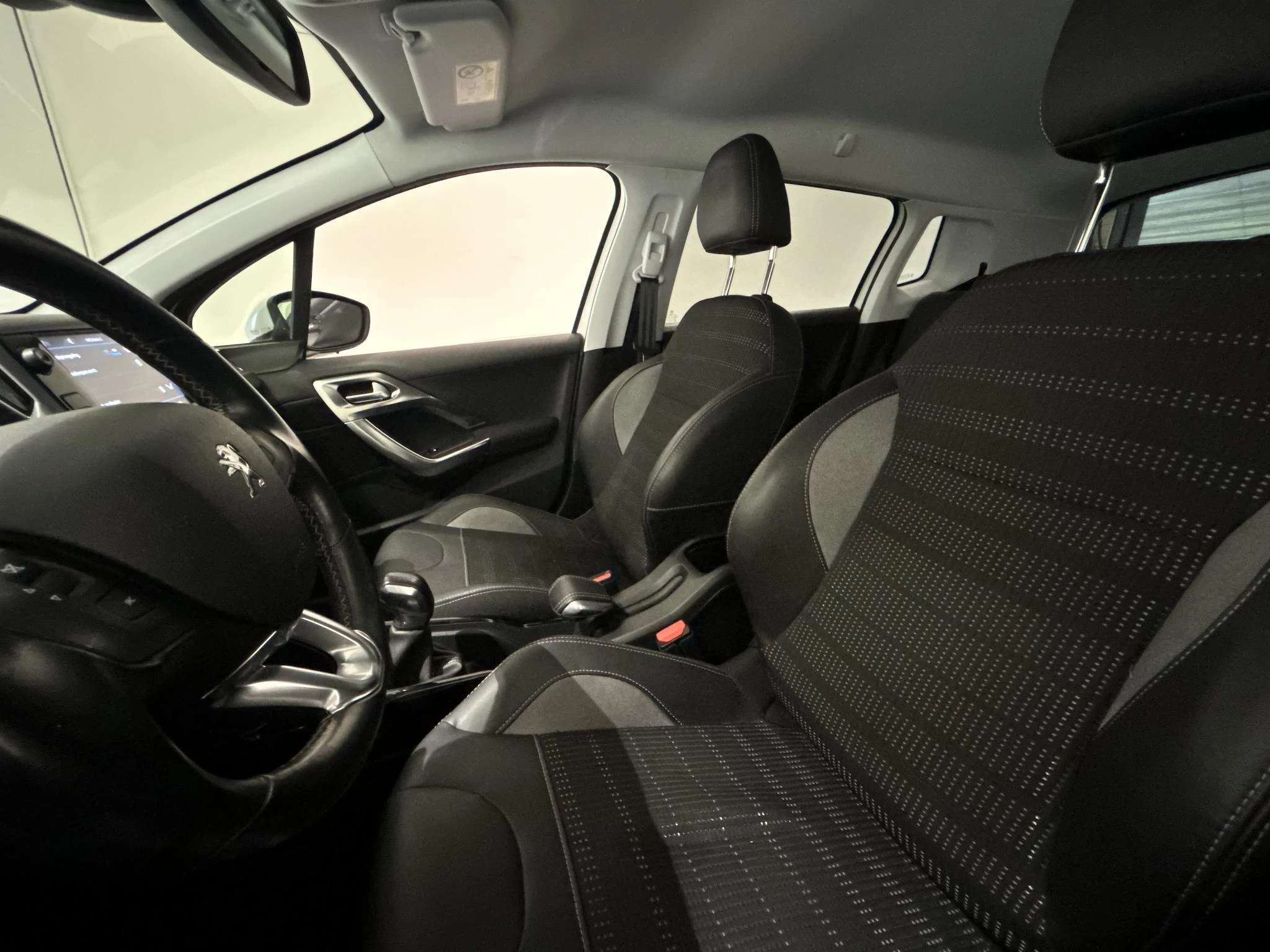 Peugeot 2008 1.2 PureTech Allure