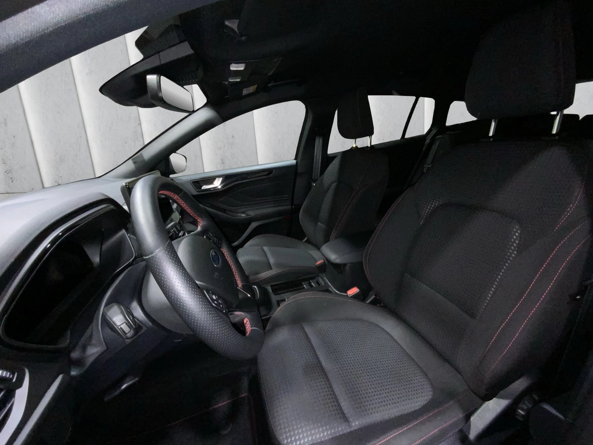 Ford Focus ST-Line X Turnier Aut.*AHK*ACC*HUD*KAM*NAVI*WINTER-PKT.