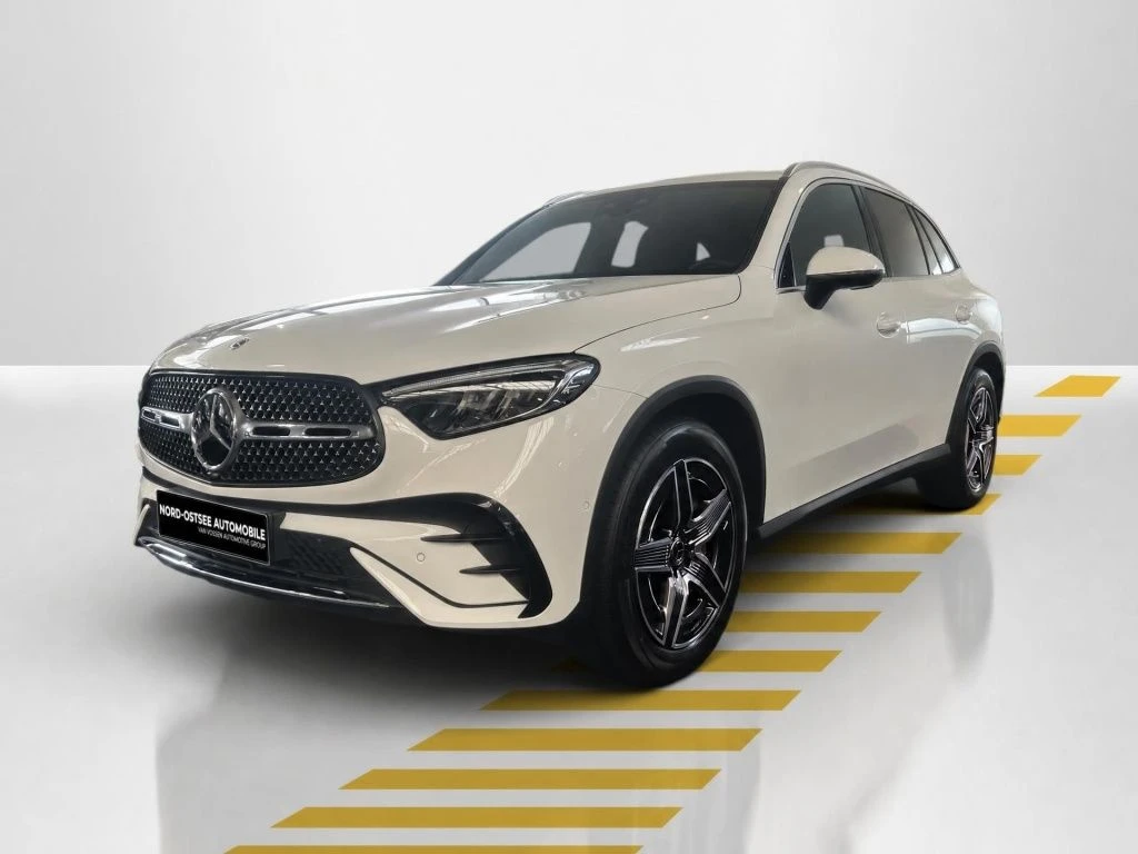 Mercedes-Benz-GLC 300 d-image-3