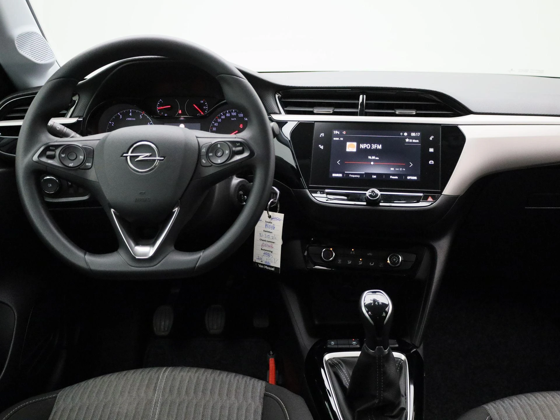 Opel-Corsa-image-6