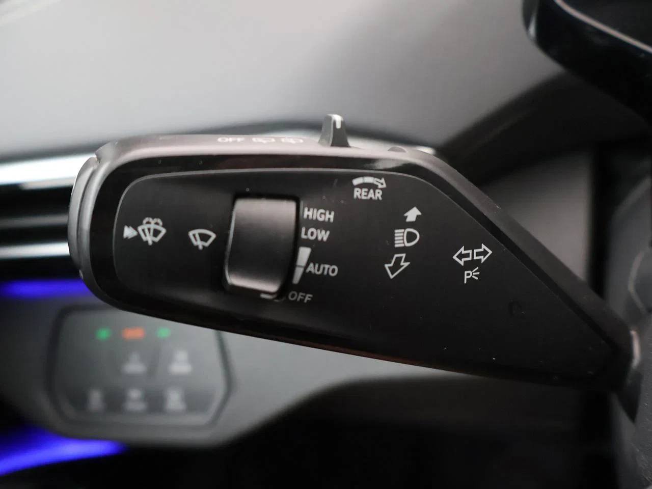 Volkswagen-ID.4-image-16