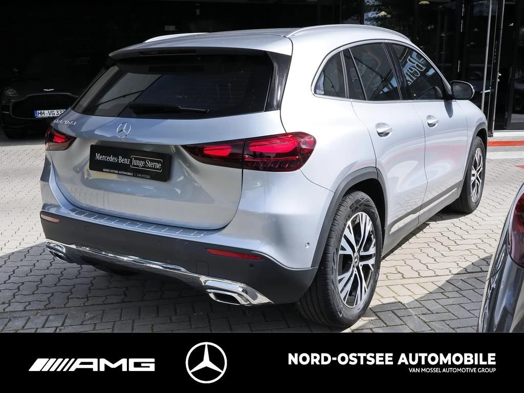 Mercedes-Benz GLA 200 d PROGRESSIVE AHK DISTRO KLIMA MBUX NAVI Progressive