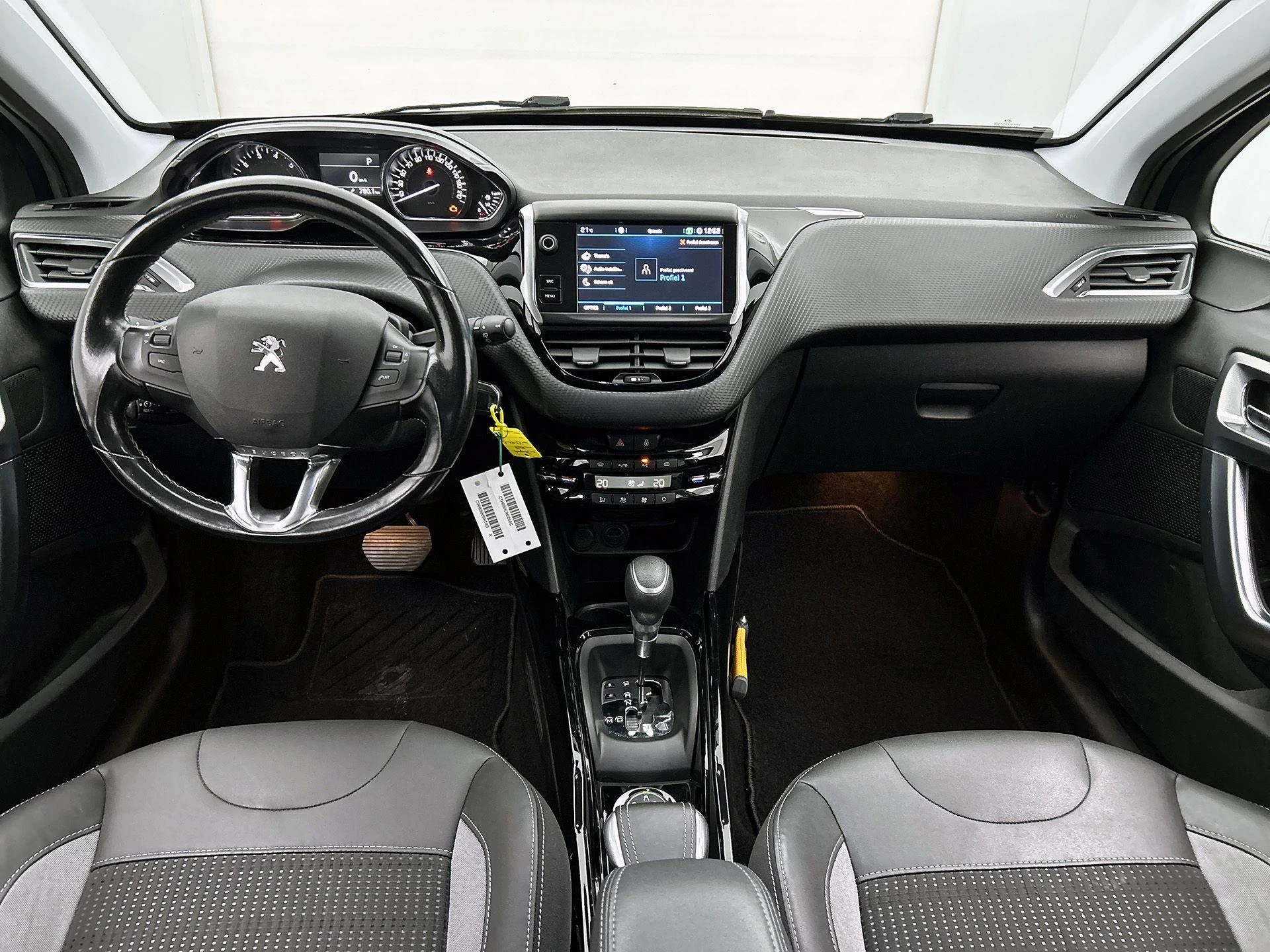 Peugeot-2008-image-21