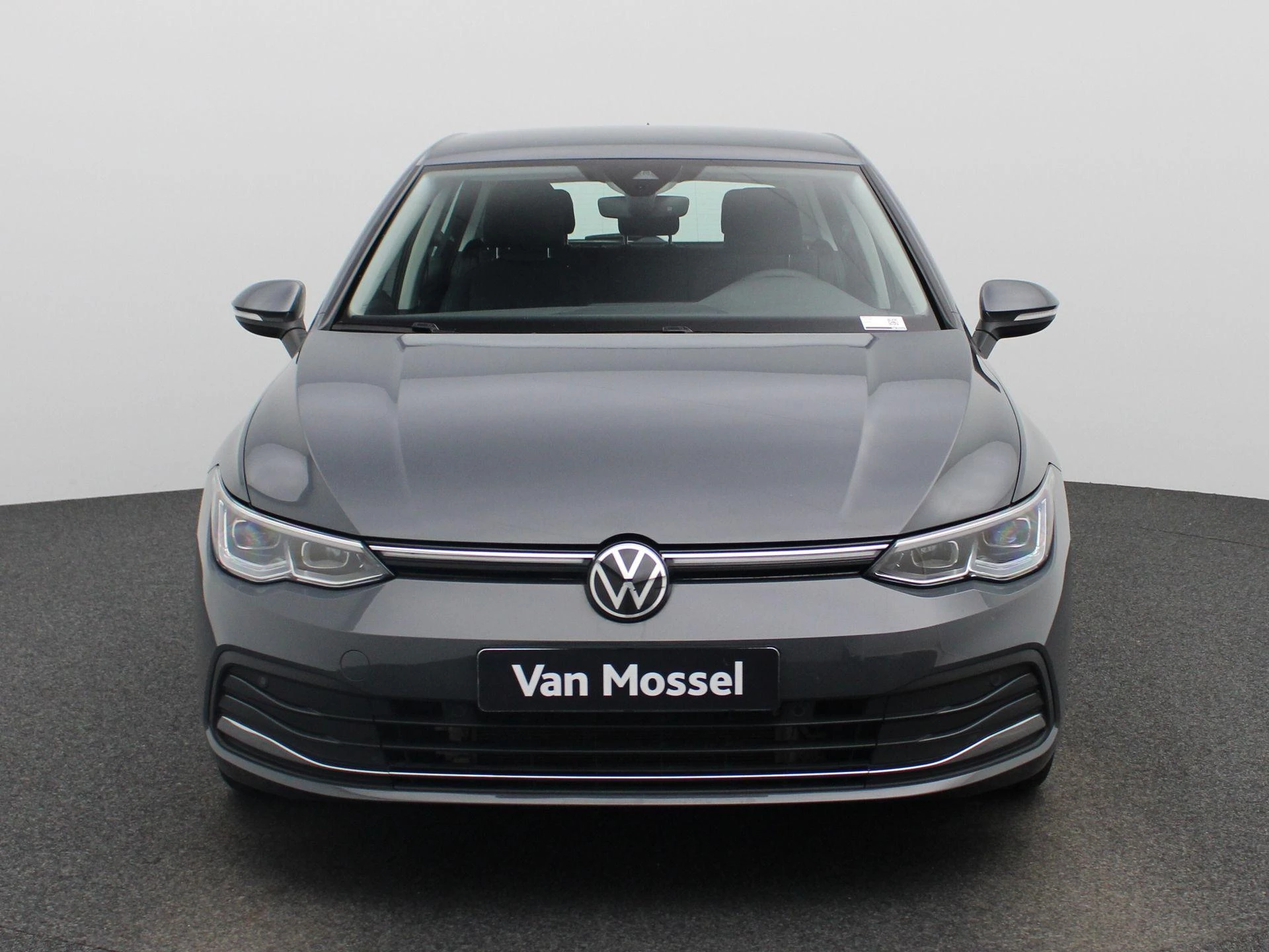 Volkswagen-Golf-image-2