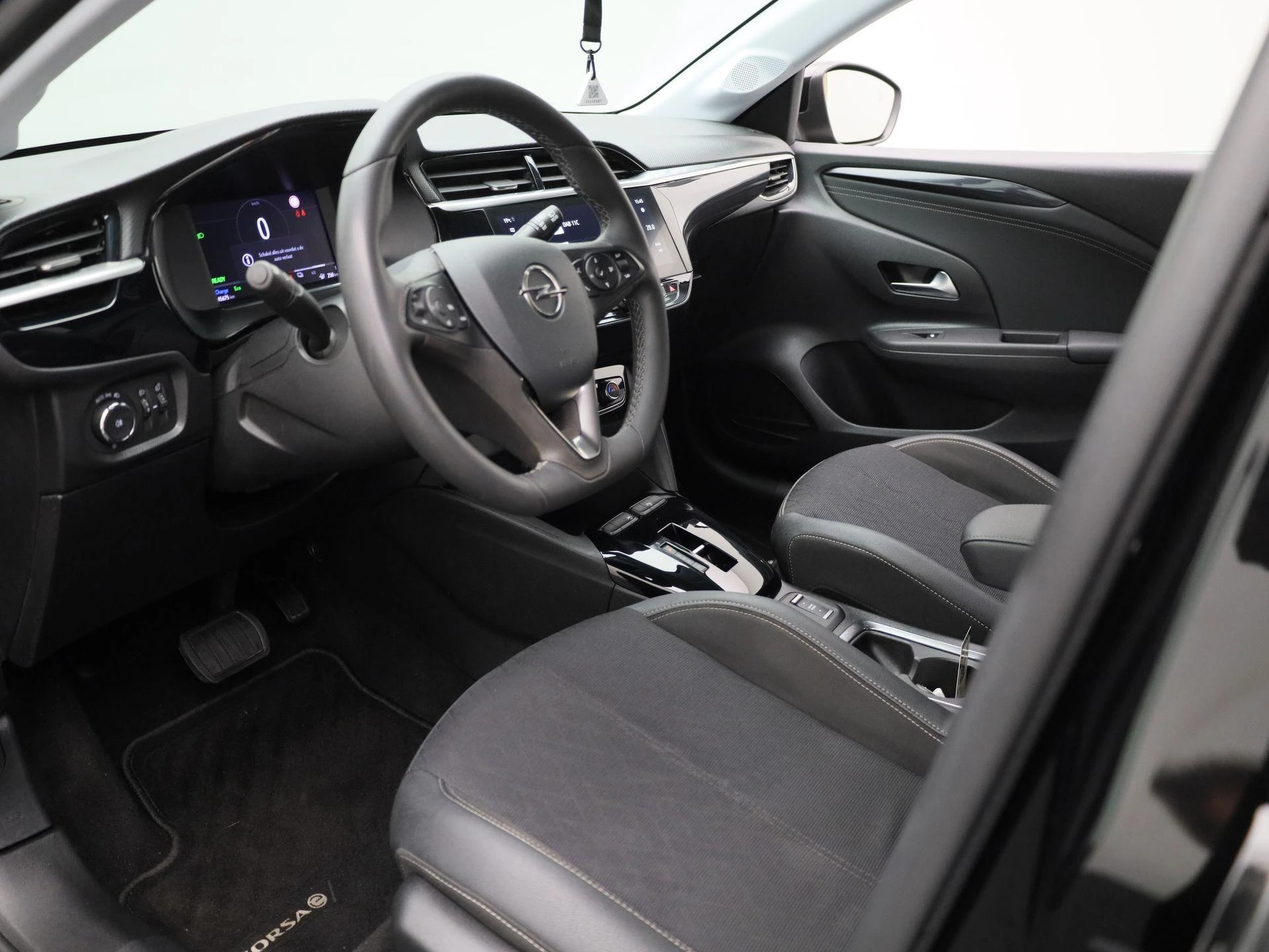 Opel-Corsa-e-image-15