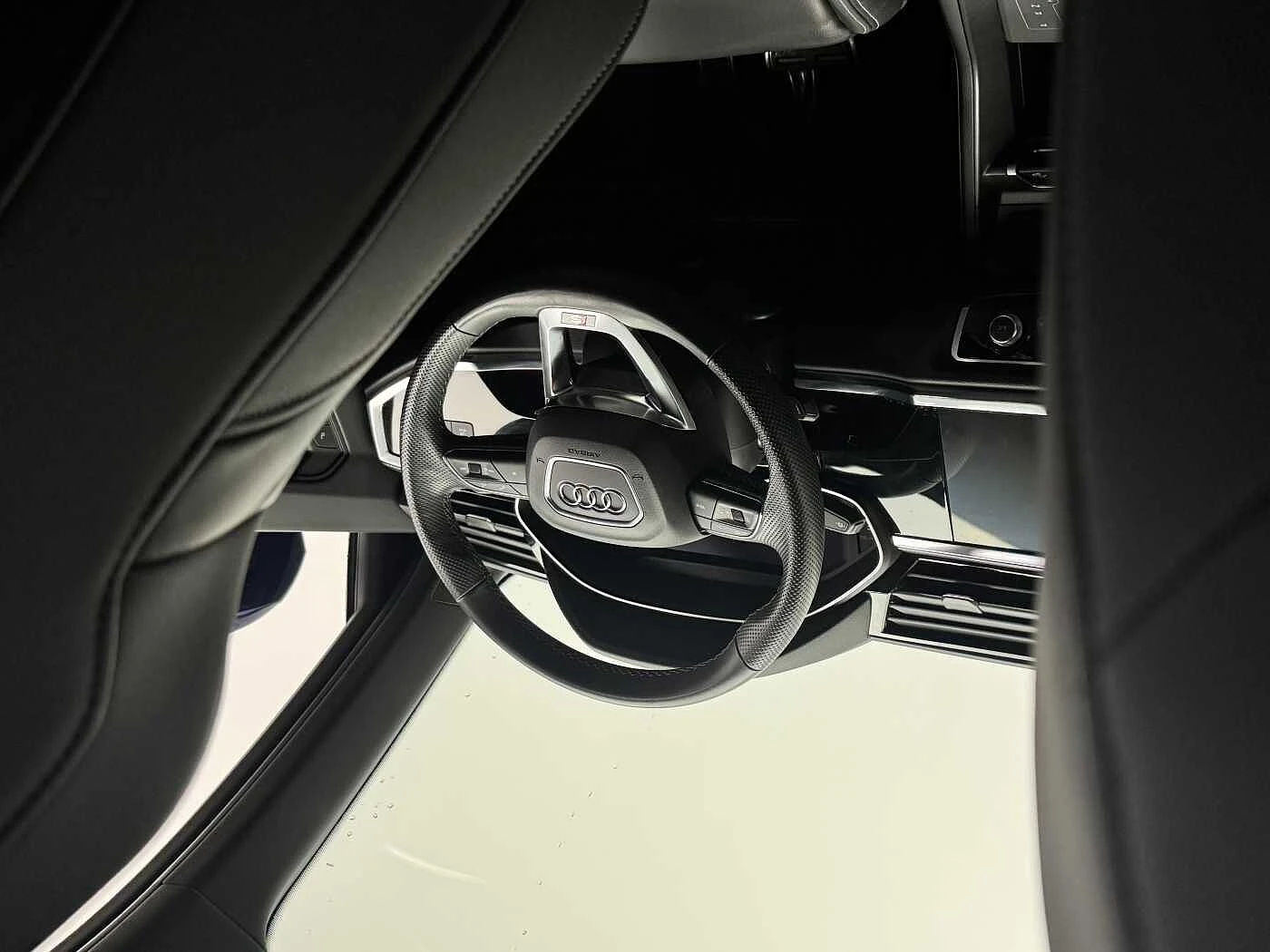 Audi-Q3-image-16