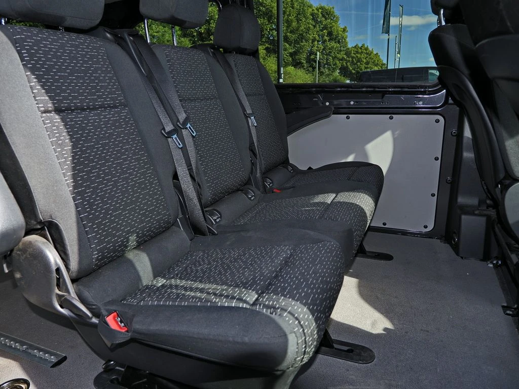 Mercedes-Benz-Vito 116-image-11