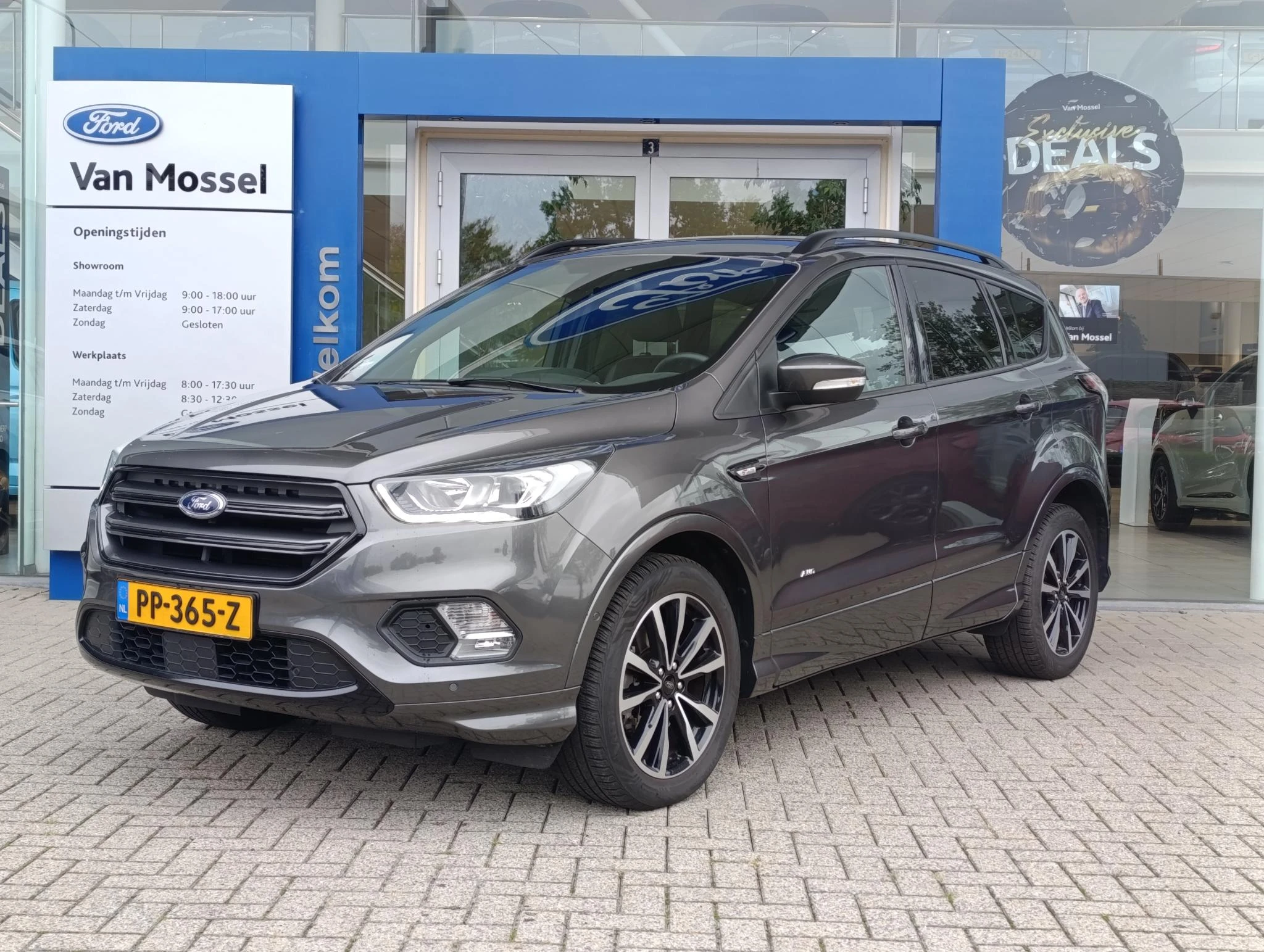 Ford-Kuga-image-24