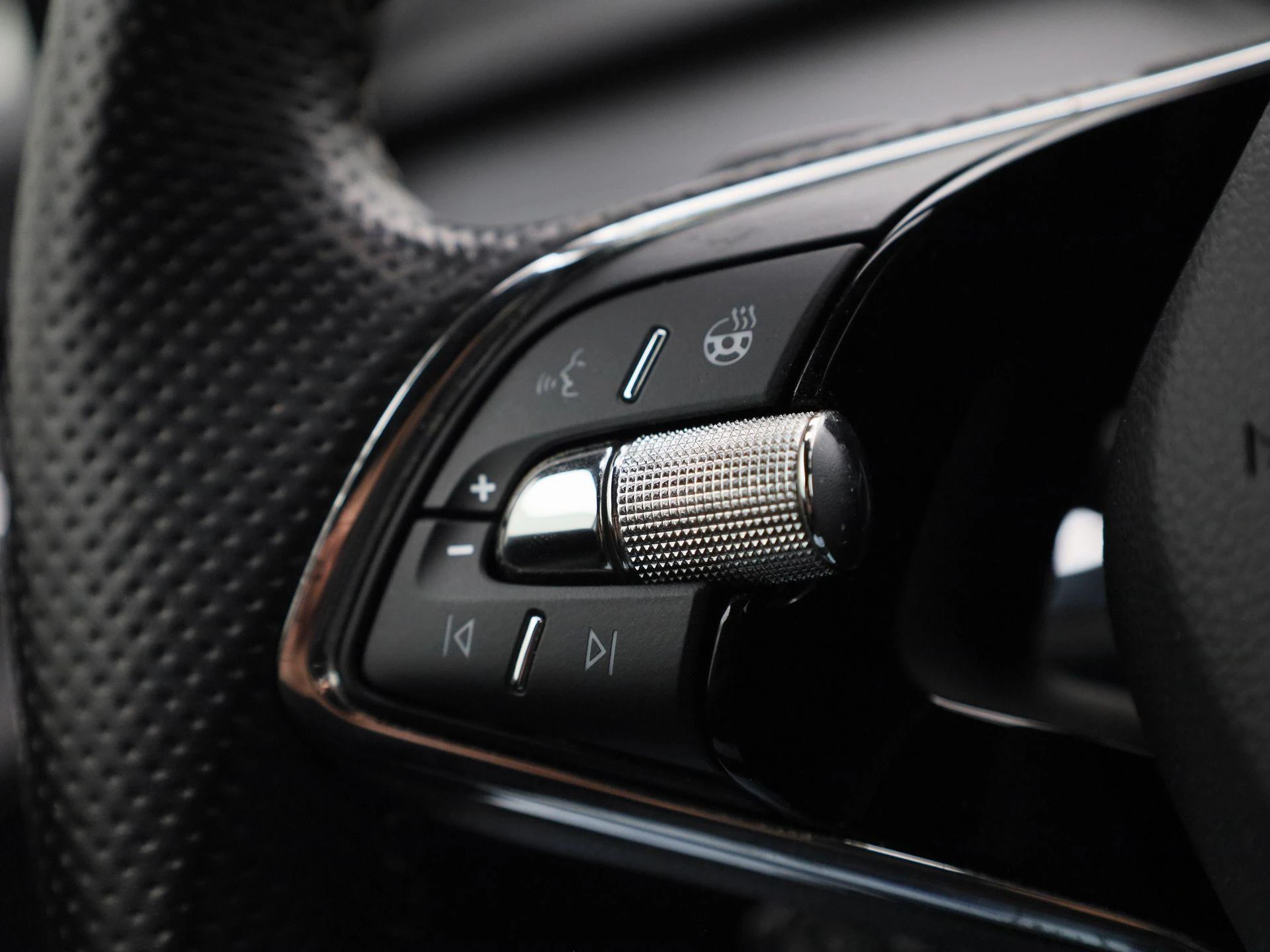 Škoda-Enyaq iV-image-16