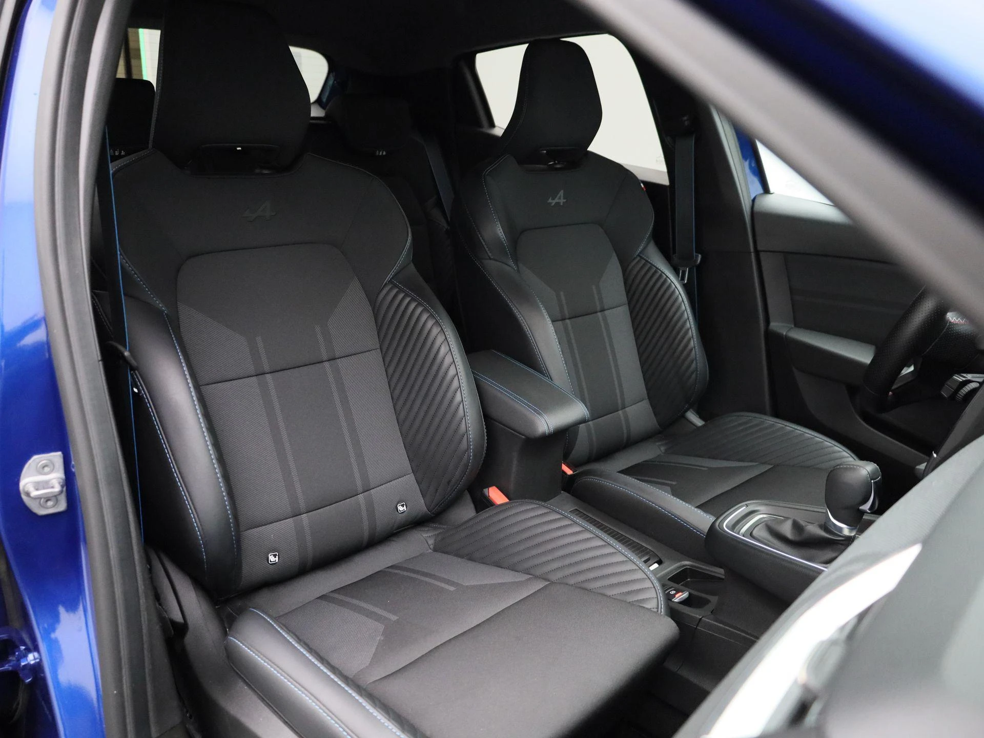 Renault-Clio-image-36