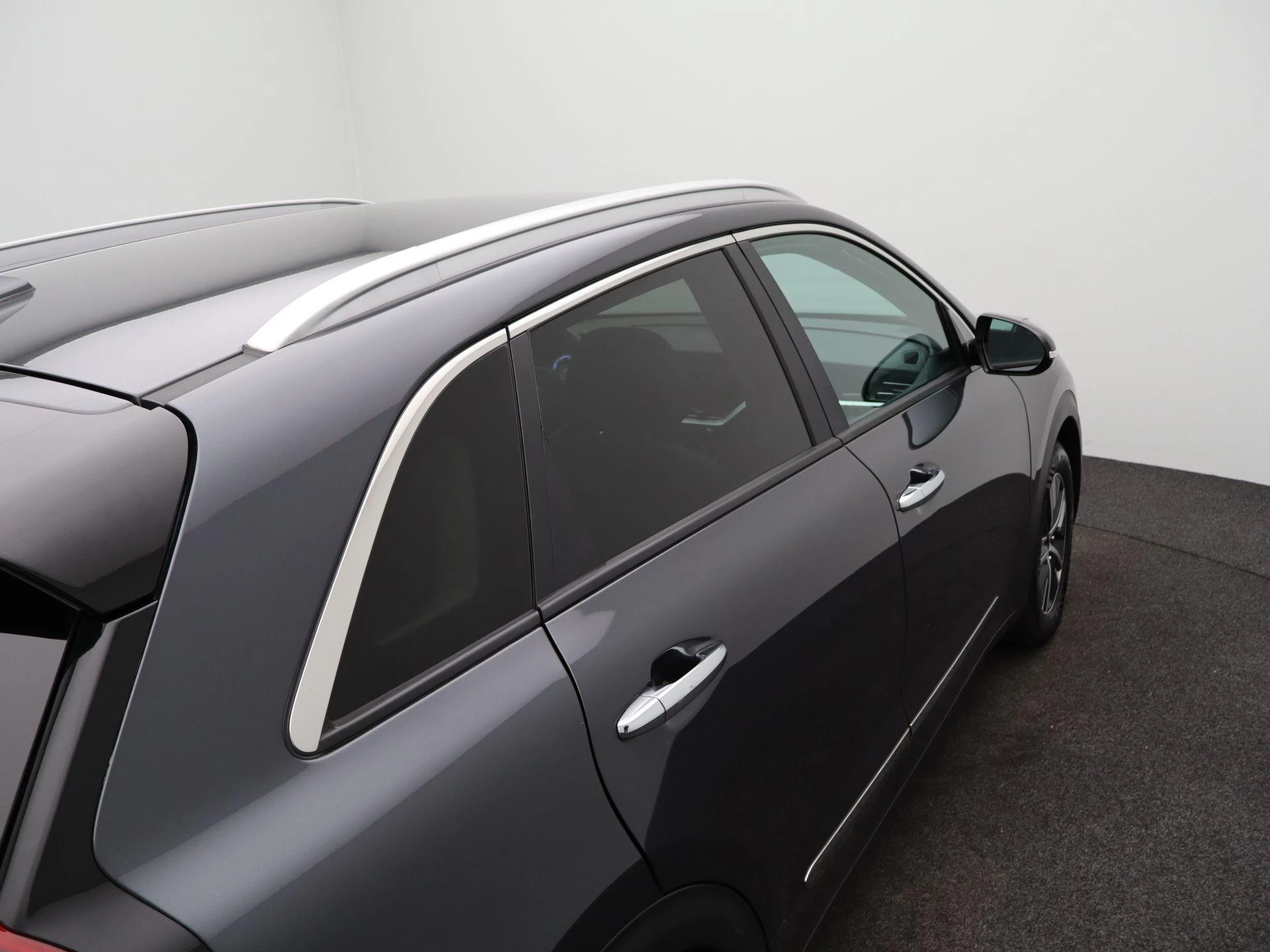 Kia-Niro-image-38
