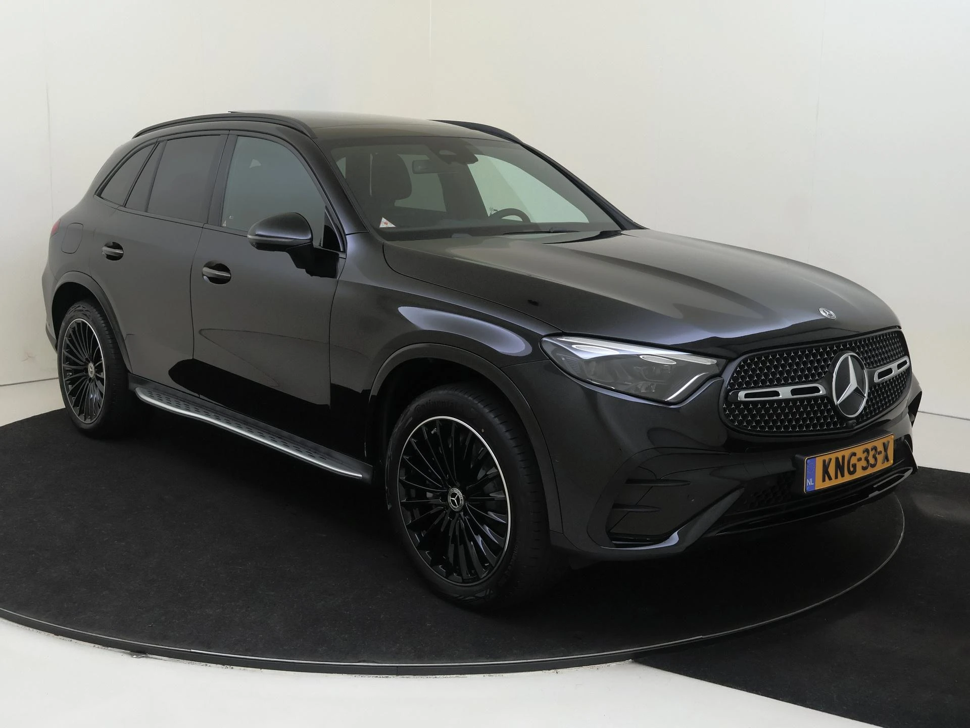 Mercedes-Benz GLC 300e 4MATIC Business Solution AMG