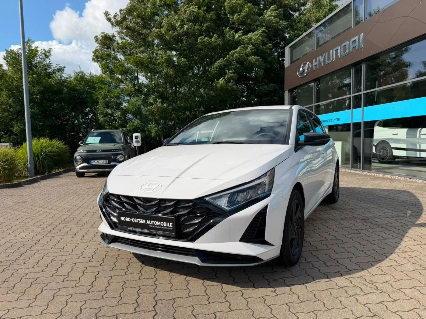 Hyundai-i20-image-1