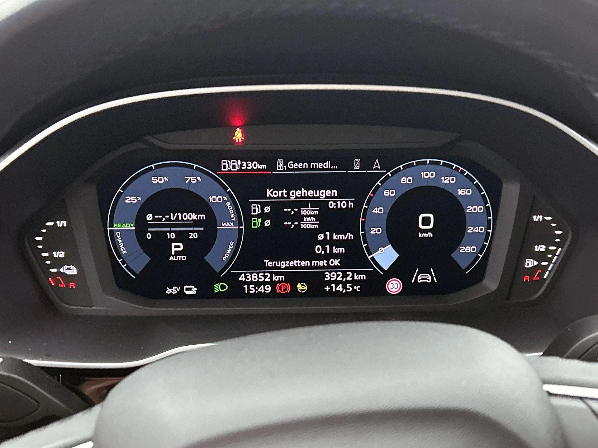 Audi-Q3-image-13