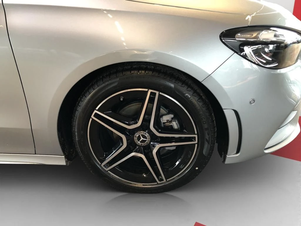 Mercedes-Benz-B-Klasse 180-image-5
