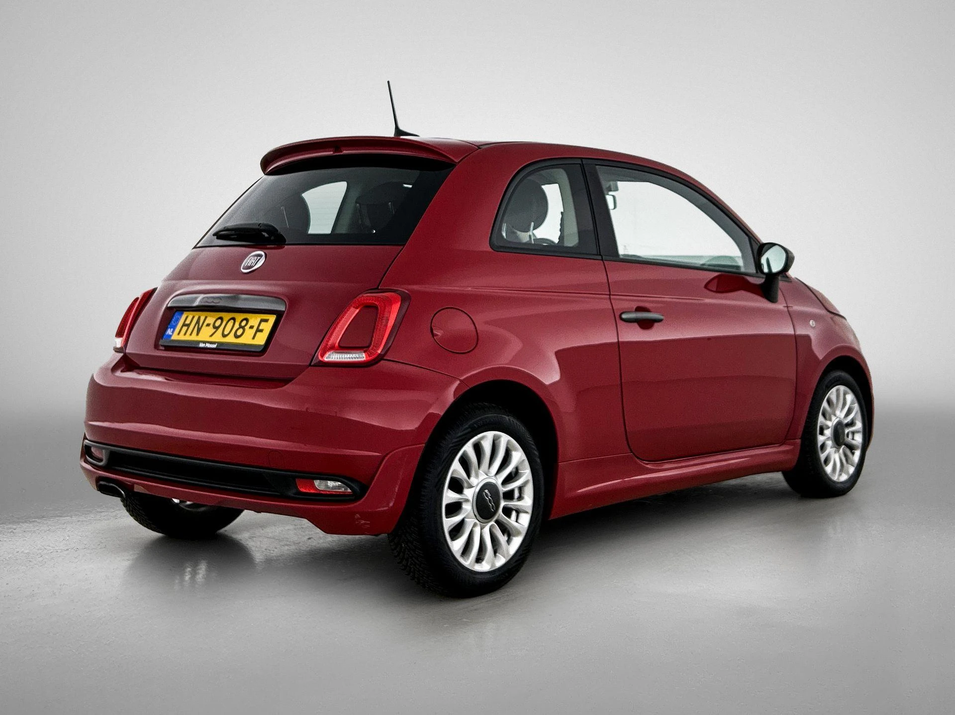 Fiat-500-image-3