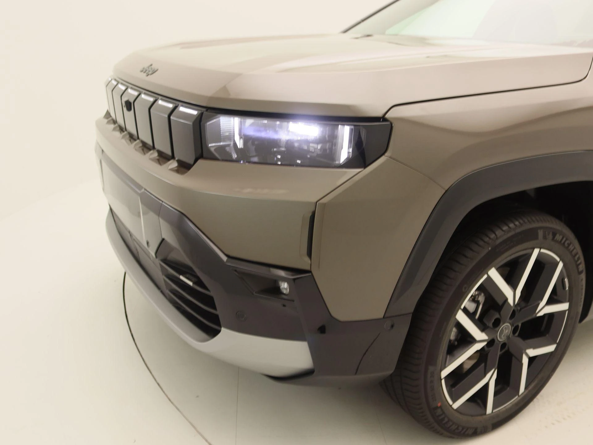 Jeep-Compass-image-15
