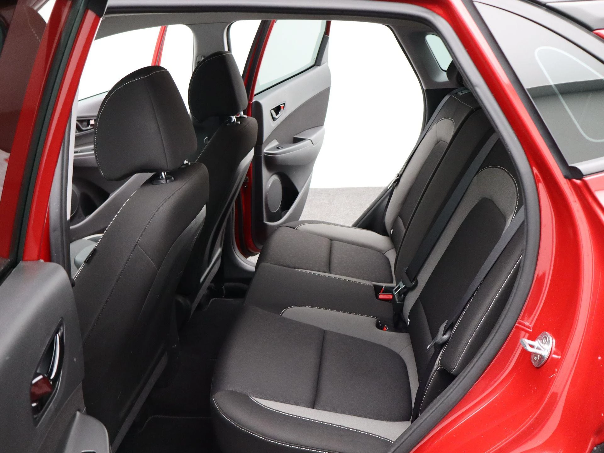 Hyundai-Kona-image-11