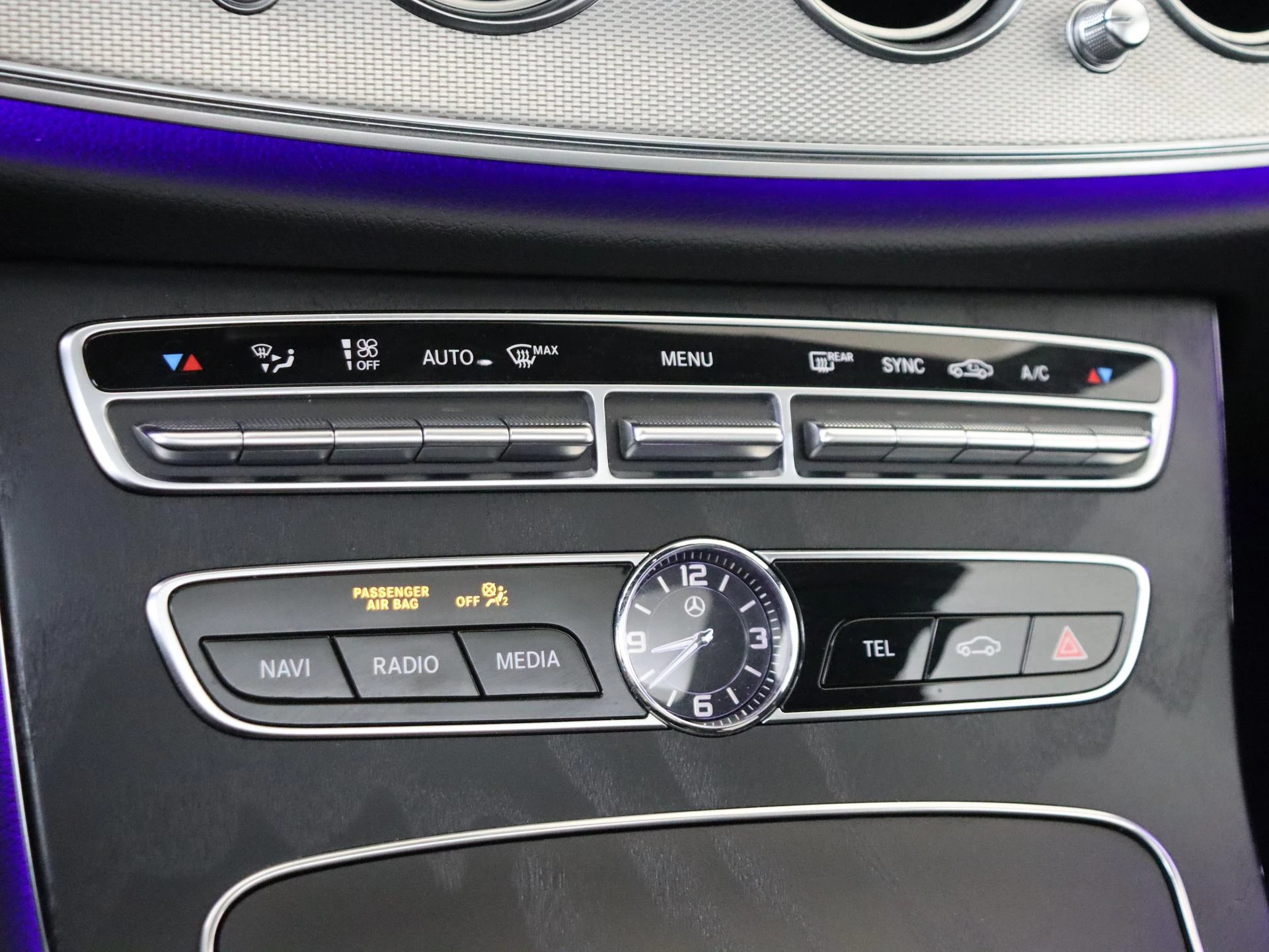 Mercedes-Benz-E-Klasse-image-19