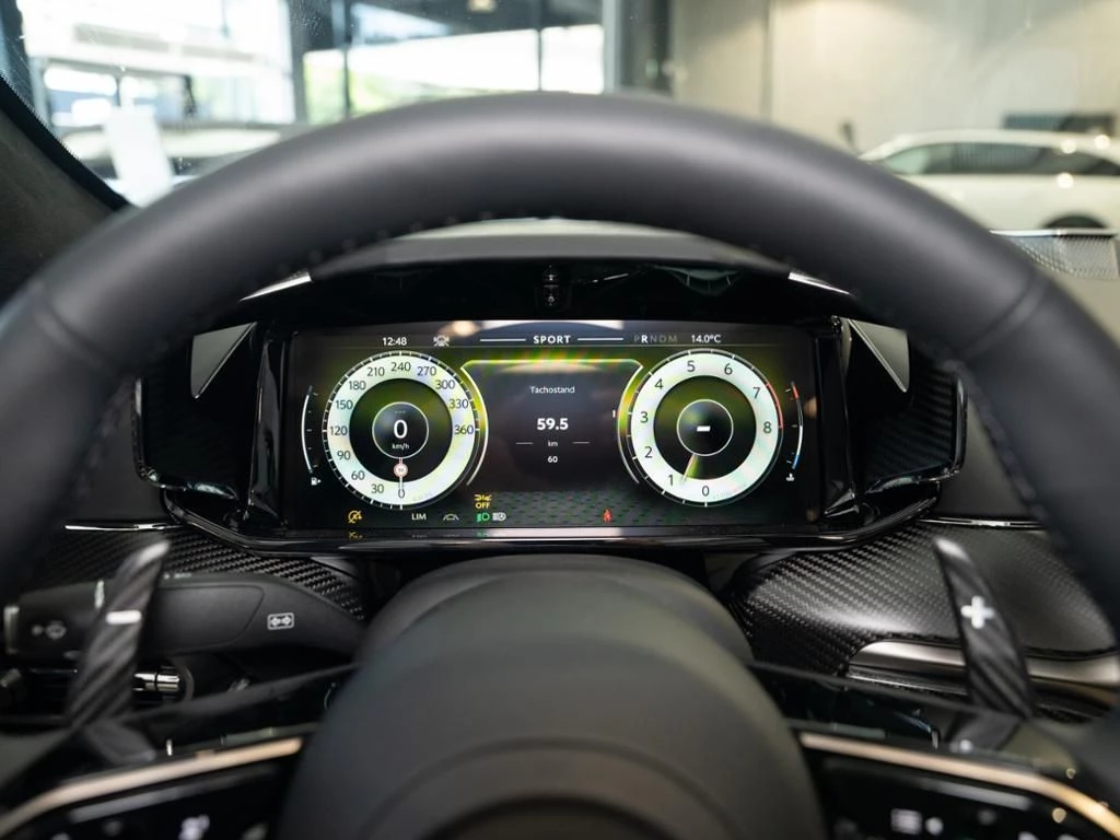 Aston Martin Vantage Roadster Aston Martin Hamburg