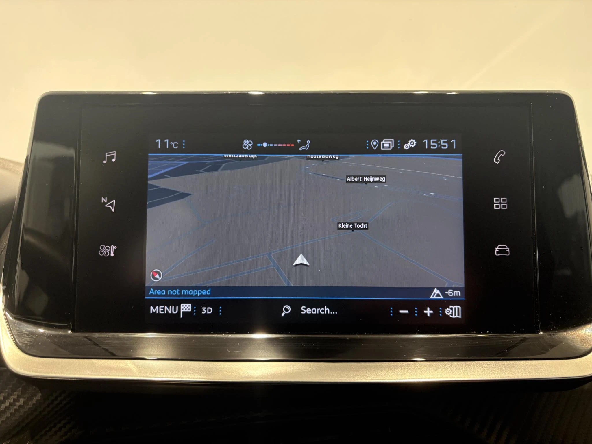 Peugeot-208-image-12