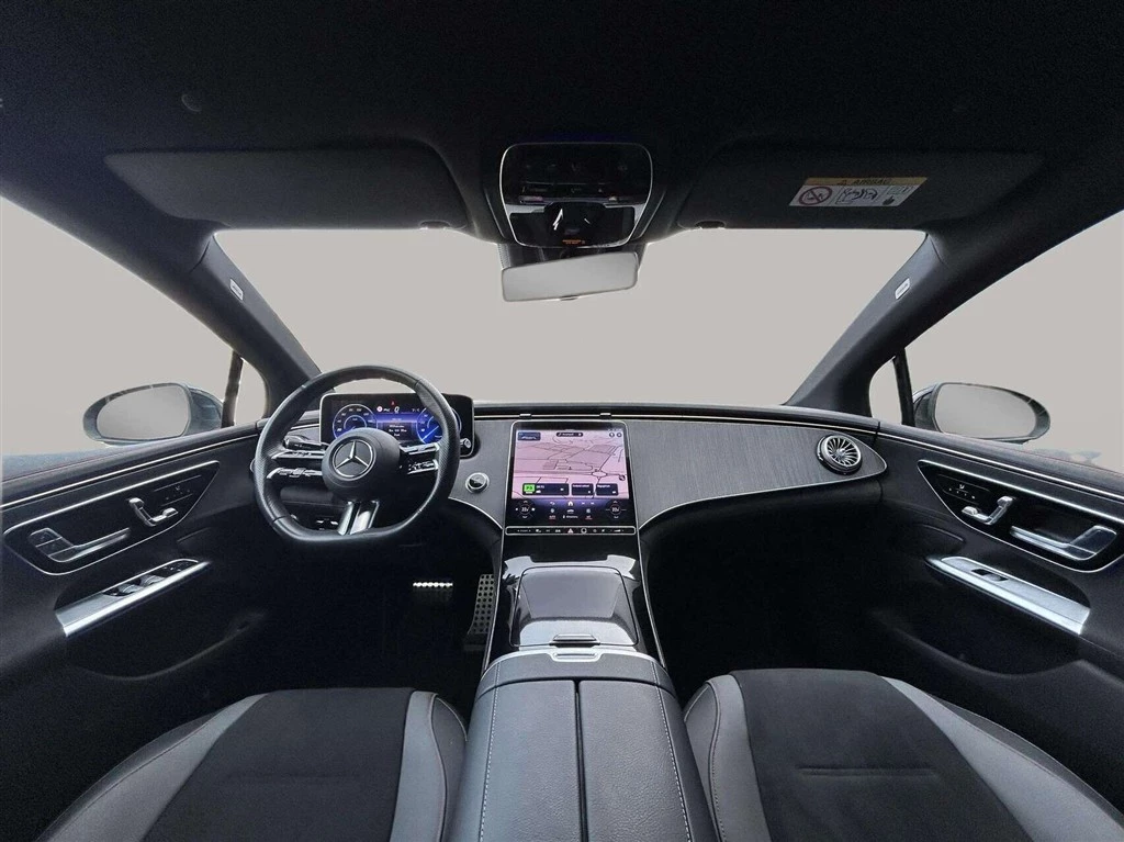 Mercedes-Benz-EQE-image-12