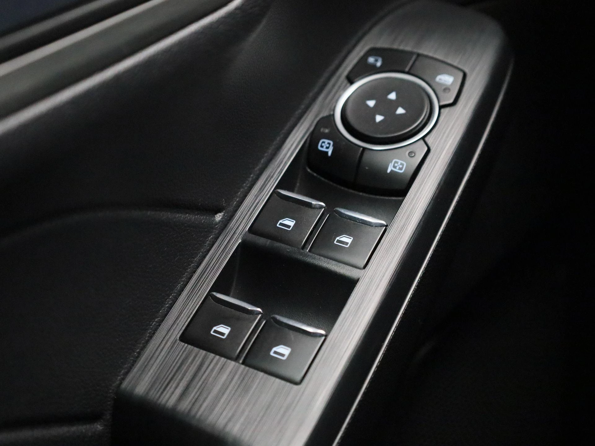 Ford-Kuga-image-26