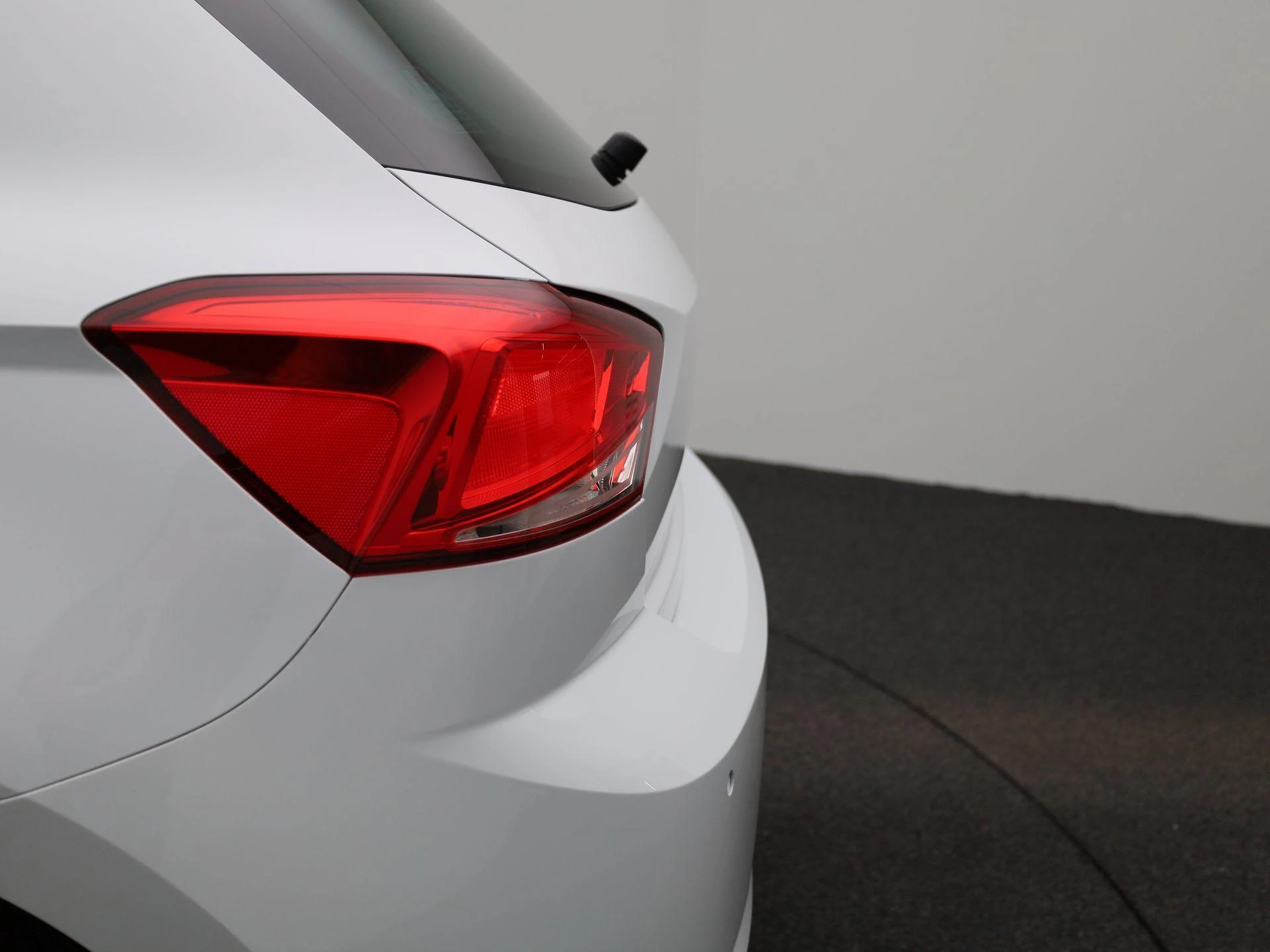 SEAT-Ibiza-image-36