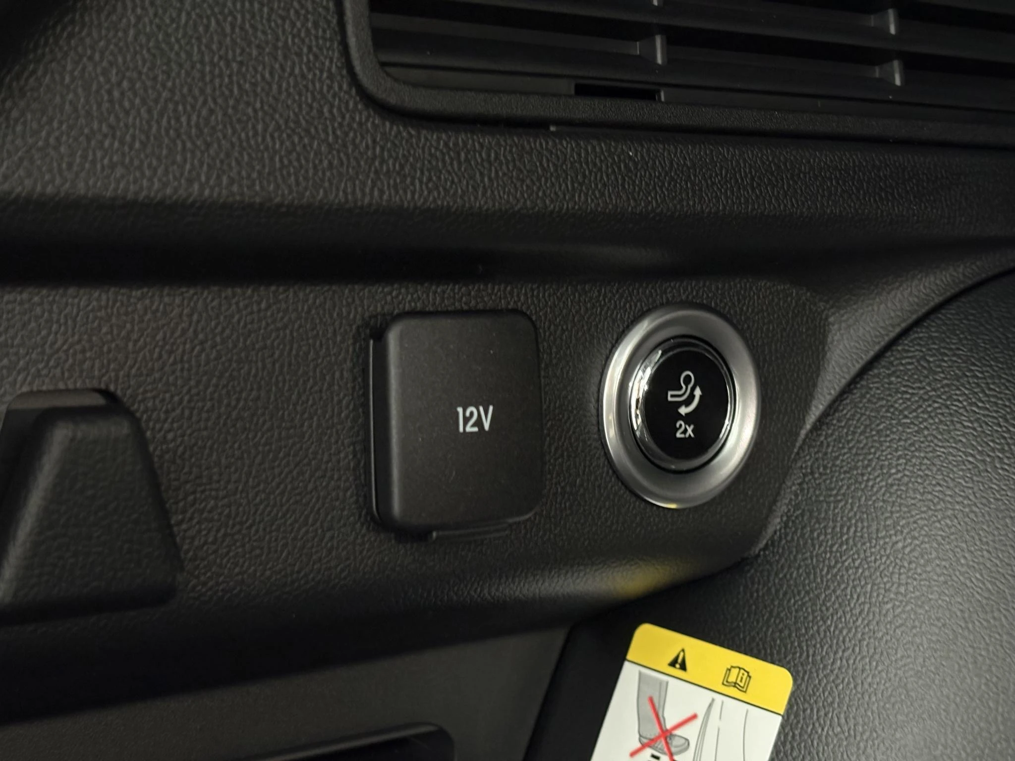 Ford-Kuga-image-21