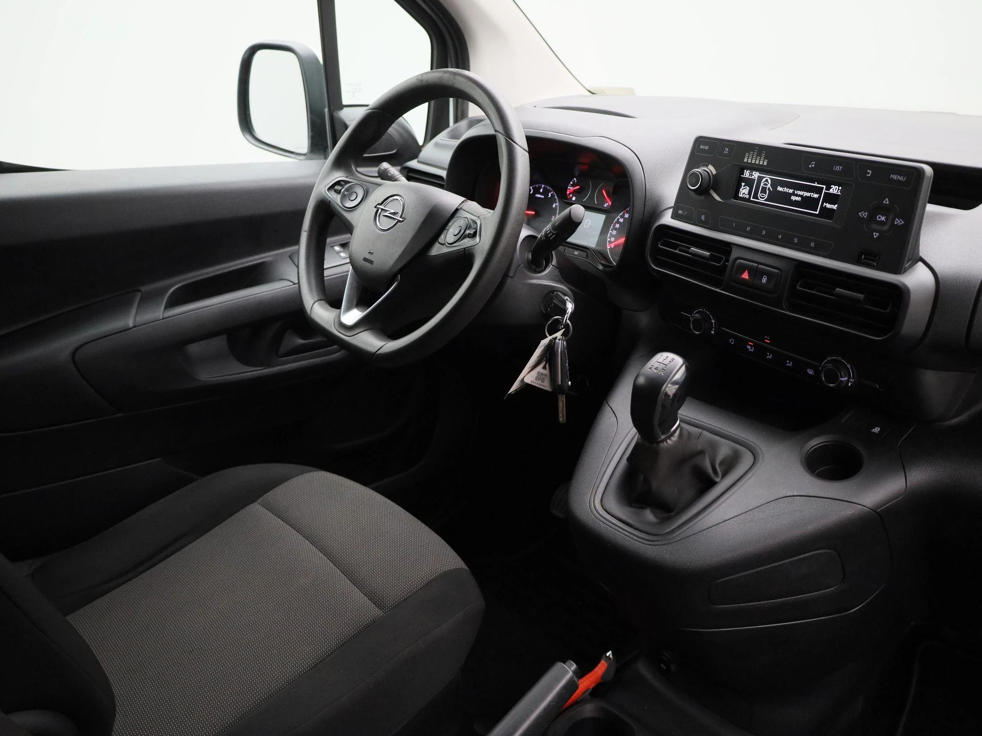 Opel-Combo-image-6
