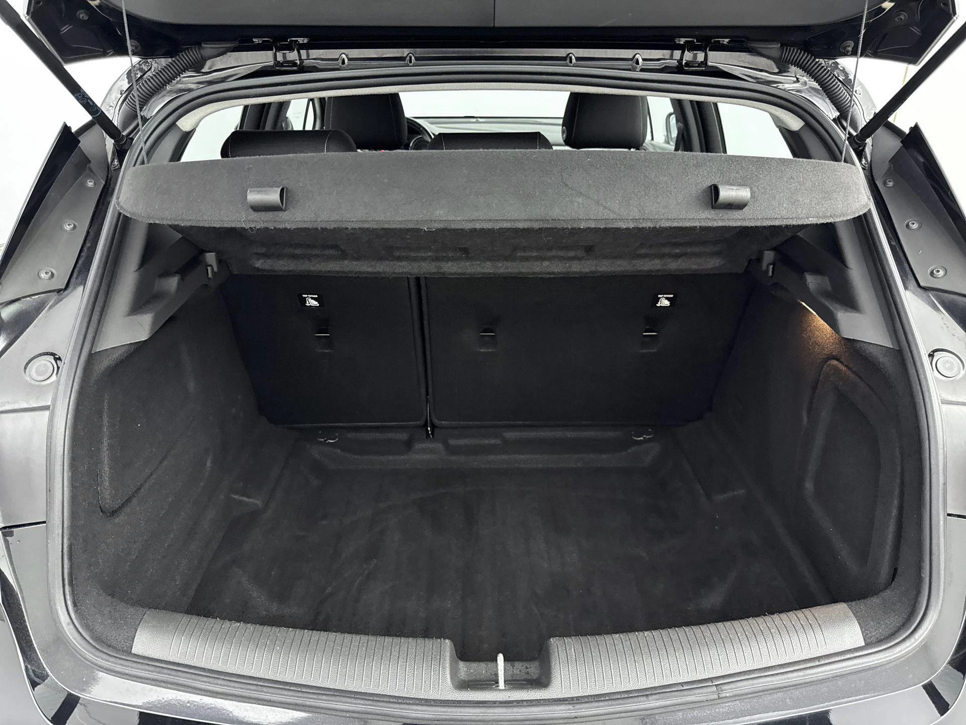 Opel-Astra-image-15