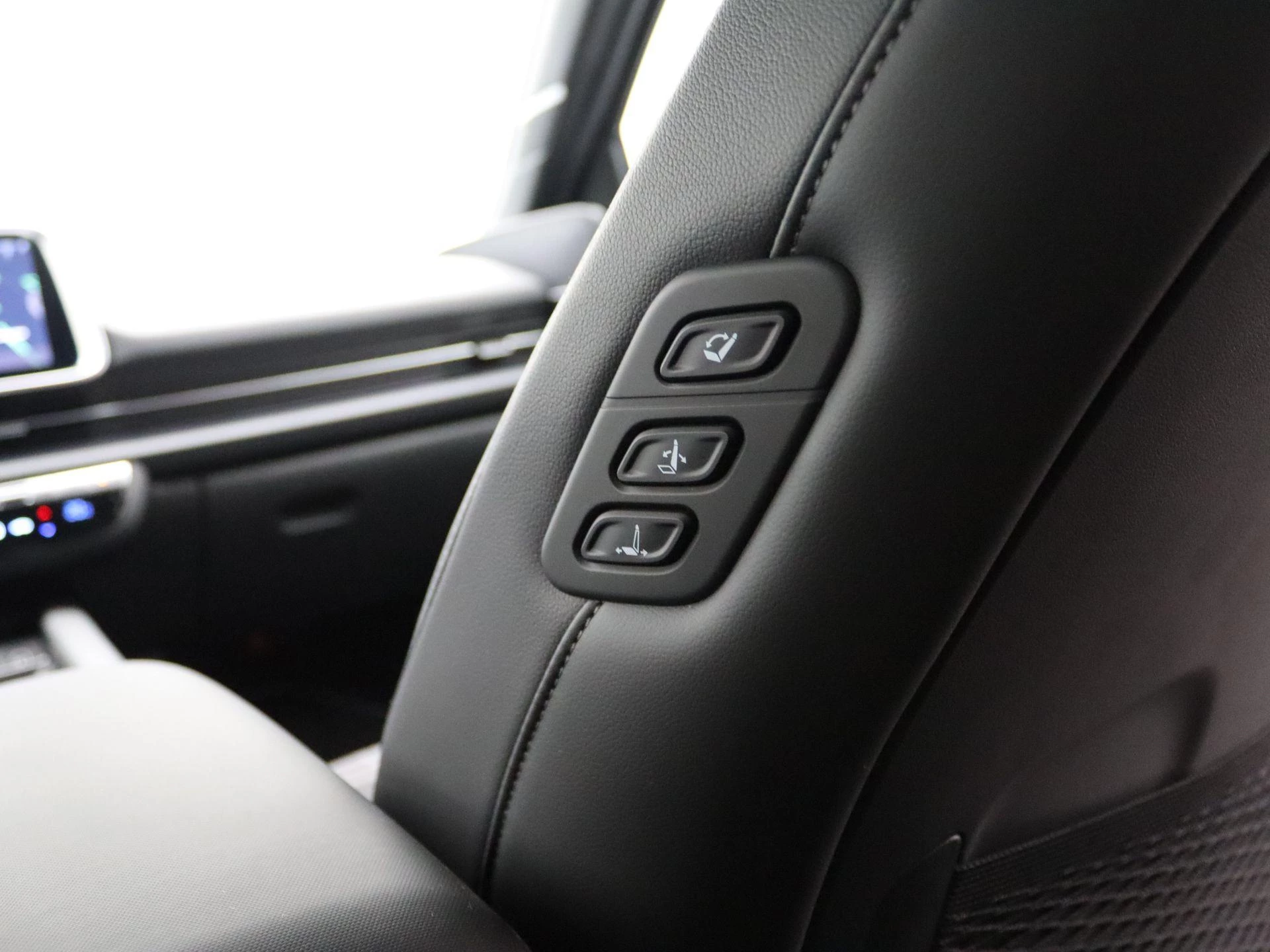 Hyundai-IONIQ 6-image-32