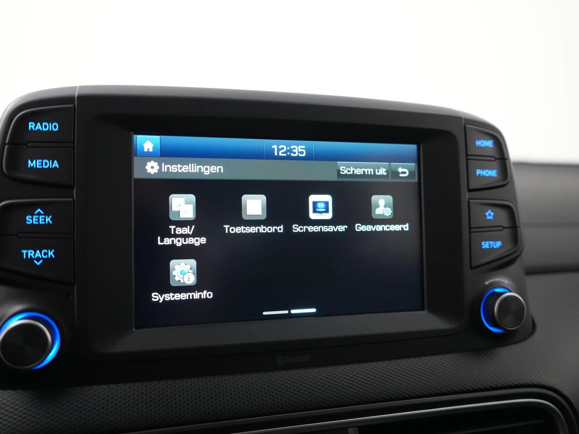 Hyundai-Kona-image-24