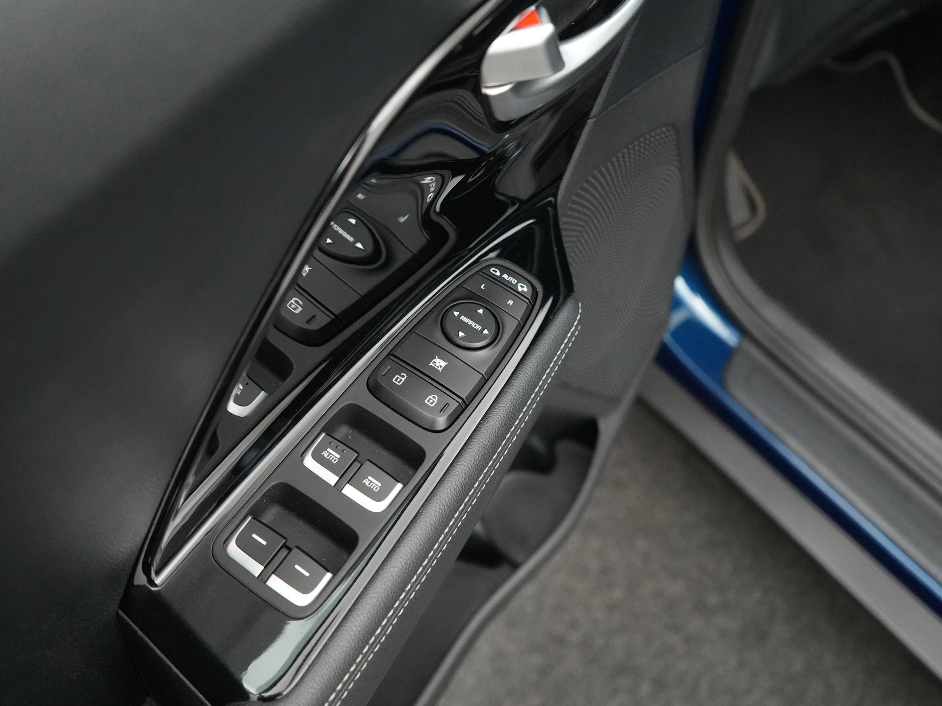 Kia-Niro-image-31