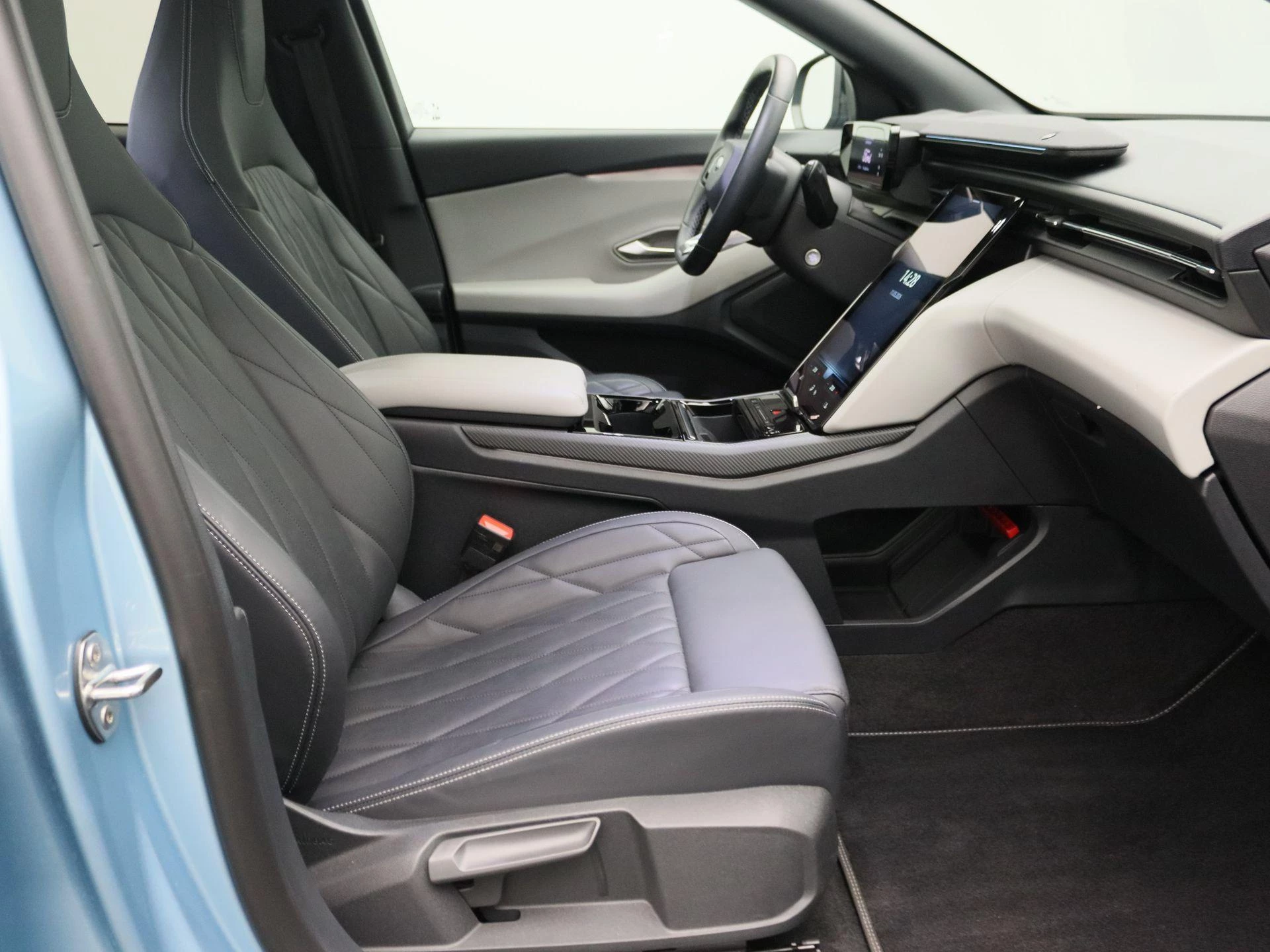 Ford-Explorer-image-25