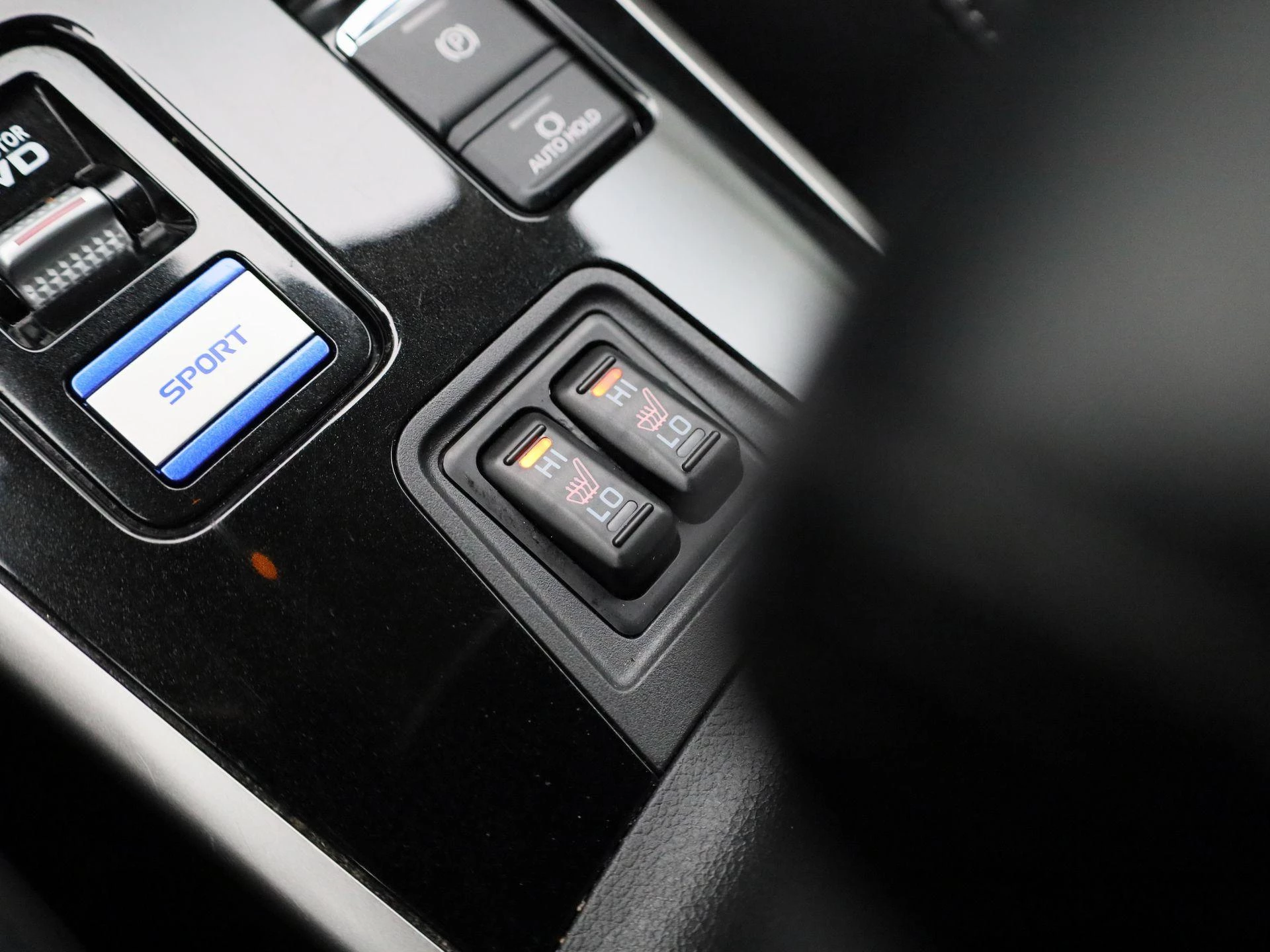 Mitsubishi-Outlander-image-19