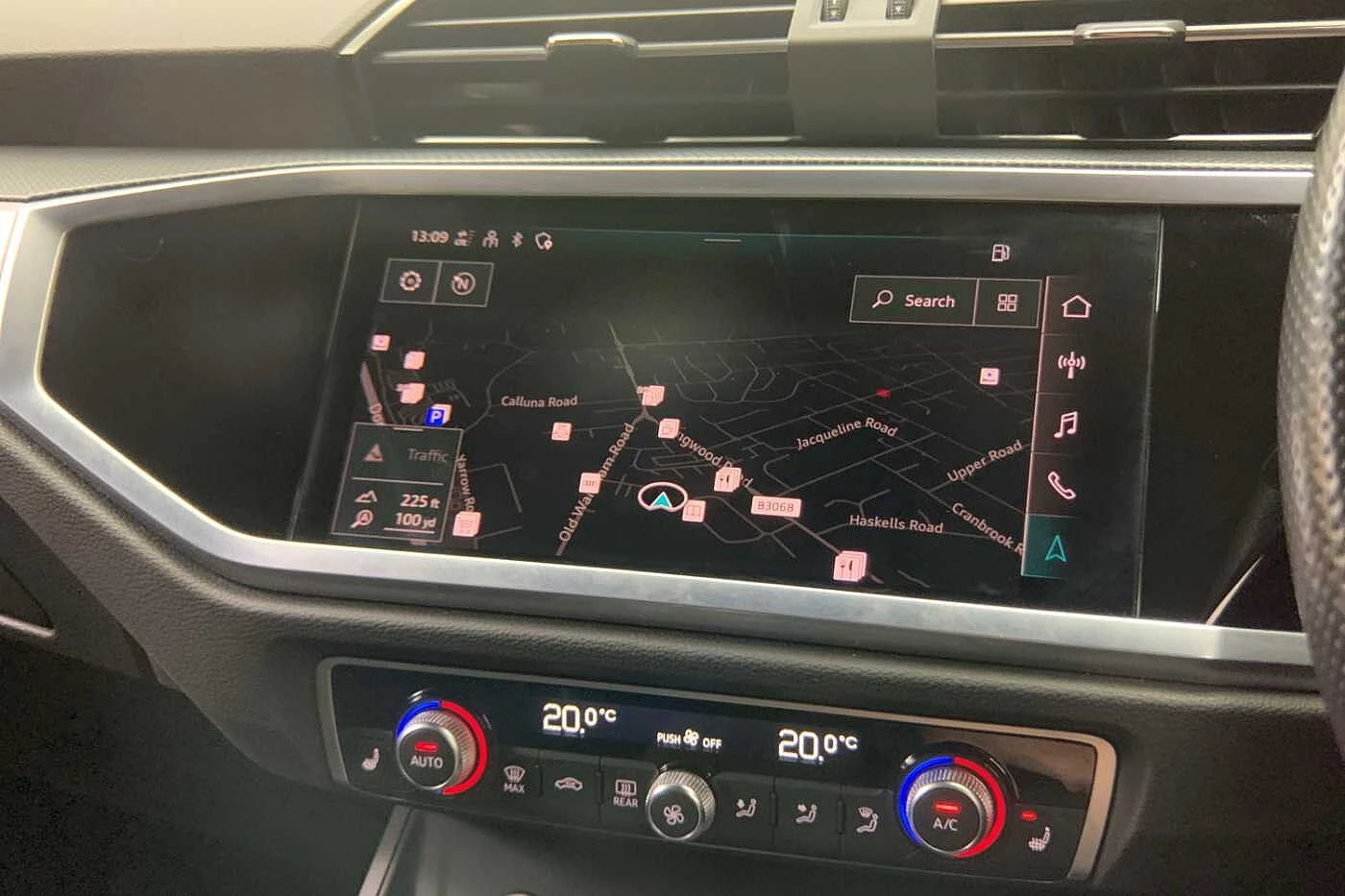 Audi-Q3-image-13