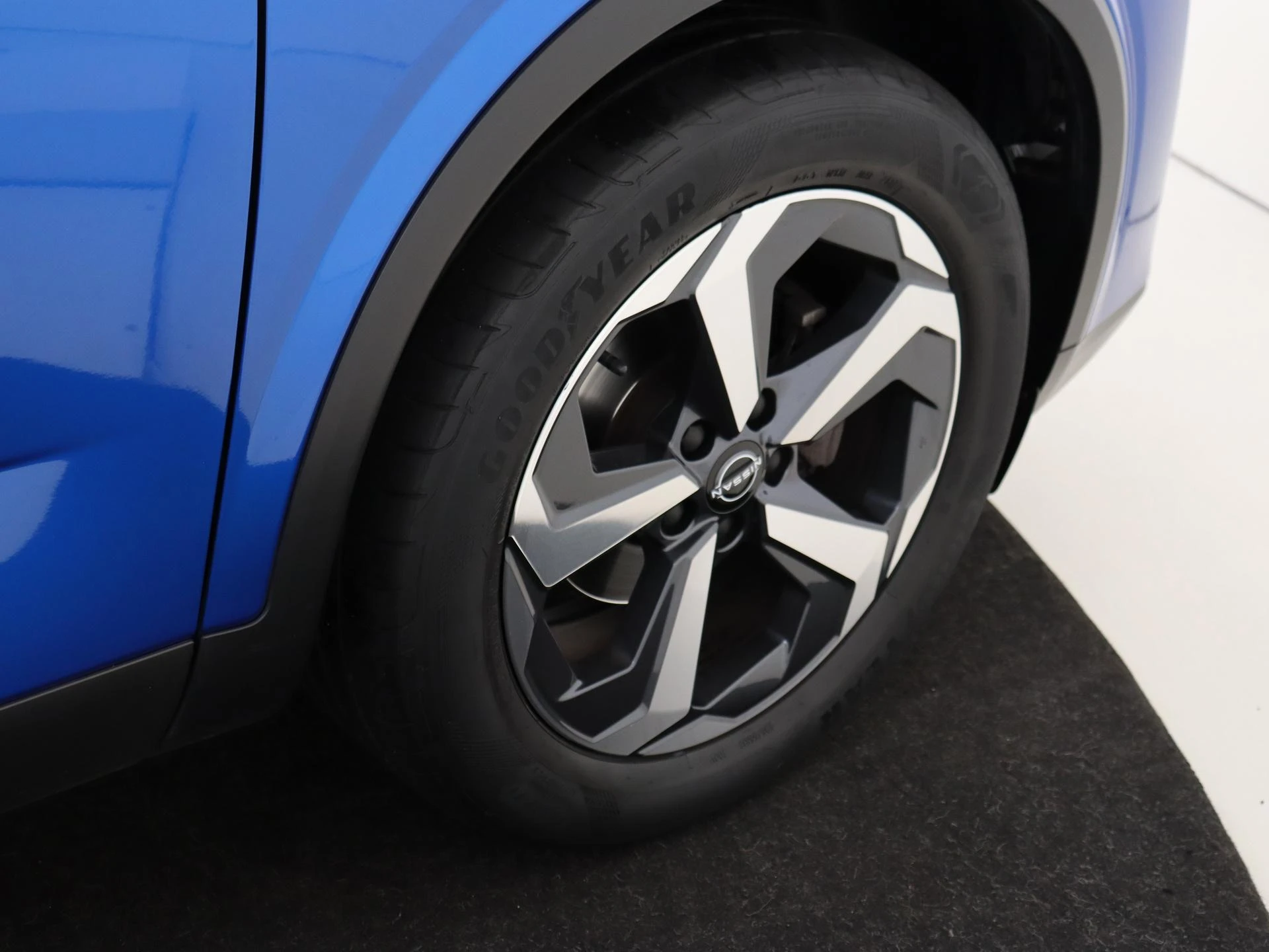 Nissan-QASHQAI-image-27