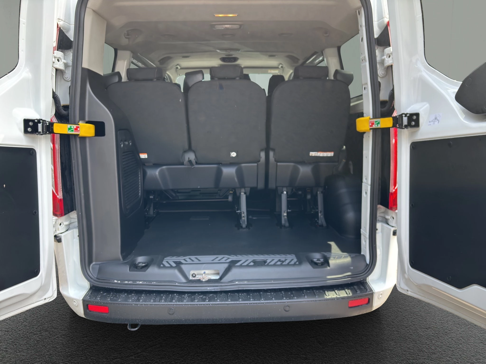 Ford Transit Custom Trend Kombi 2.0 TDCi 320 L1 PDC | Klima | BT | ZV mit FB