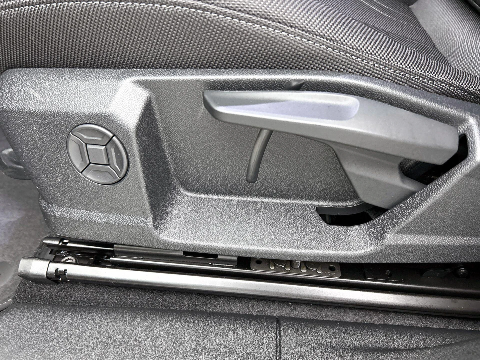 Audi-Q3-image-27