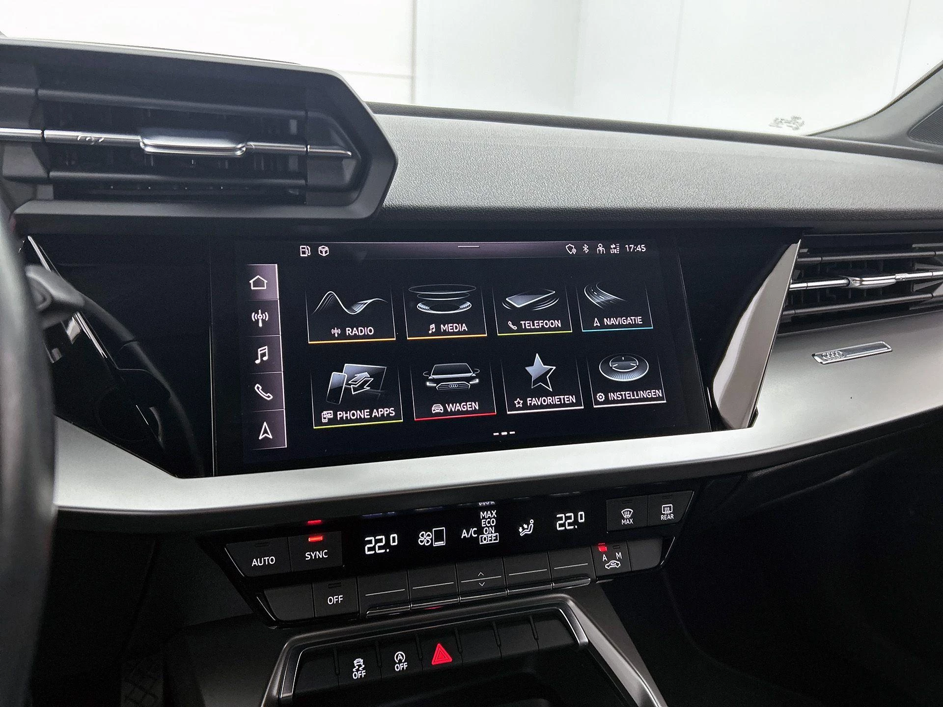 Audi-A3-image-16