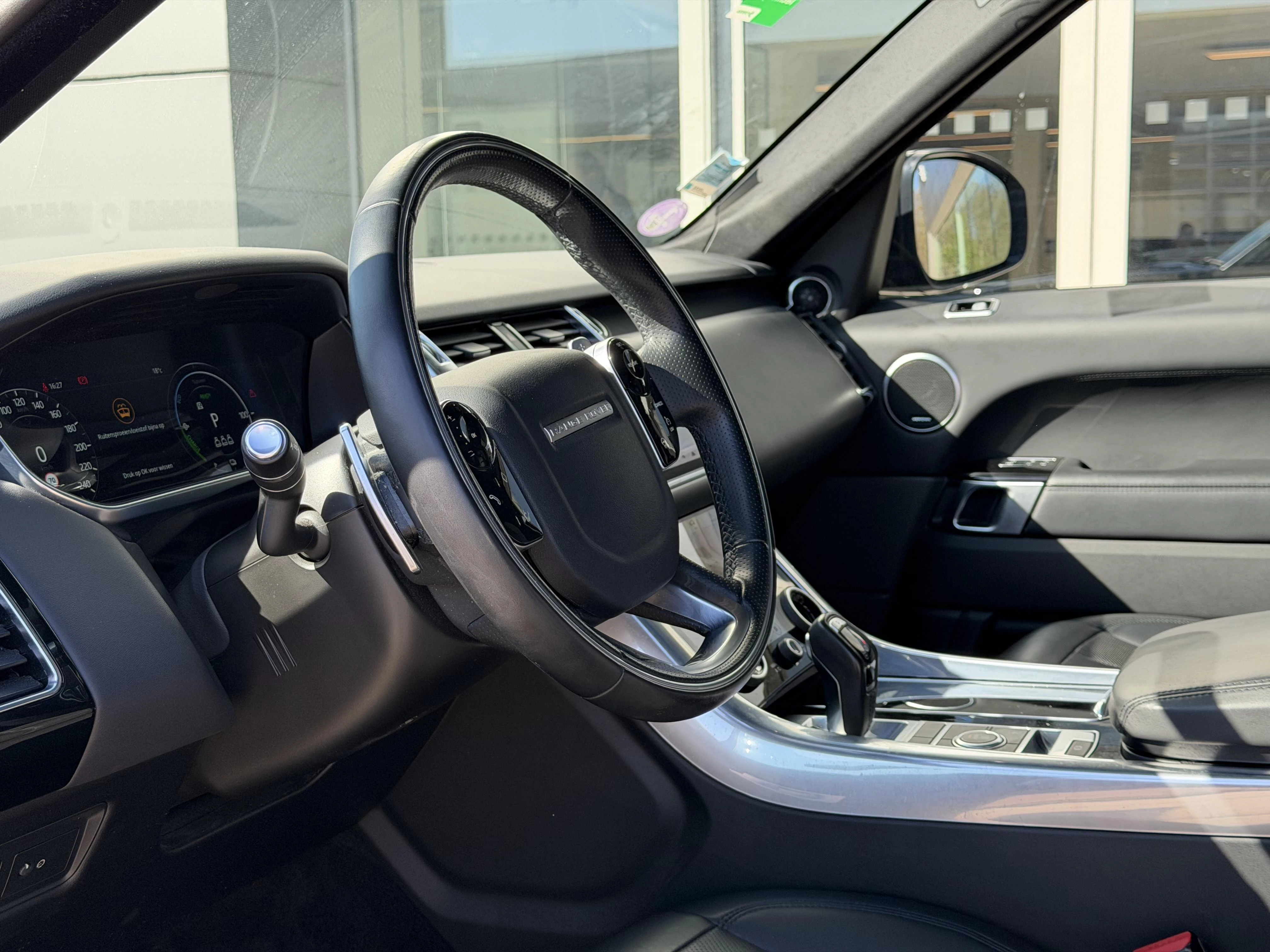 Land Rover Range Rover Sport P400e HSE Dynamic