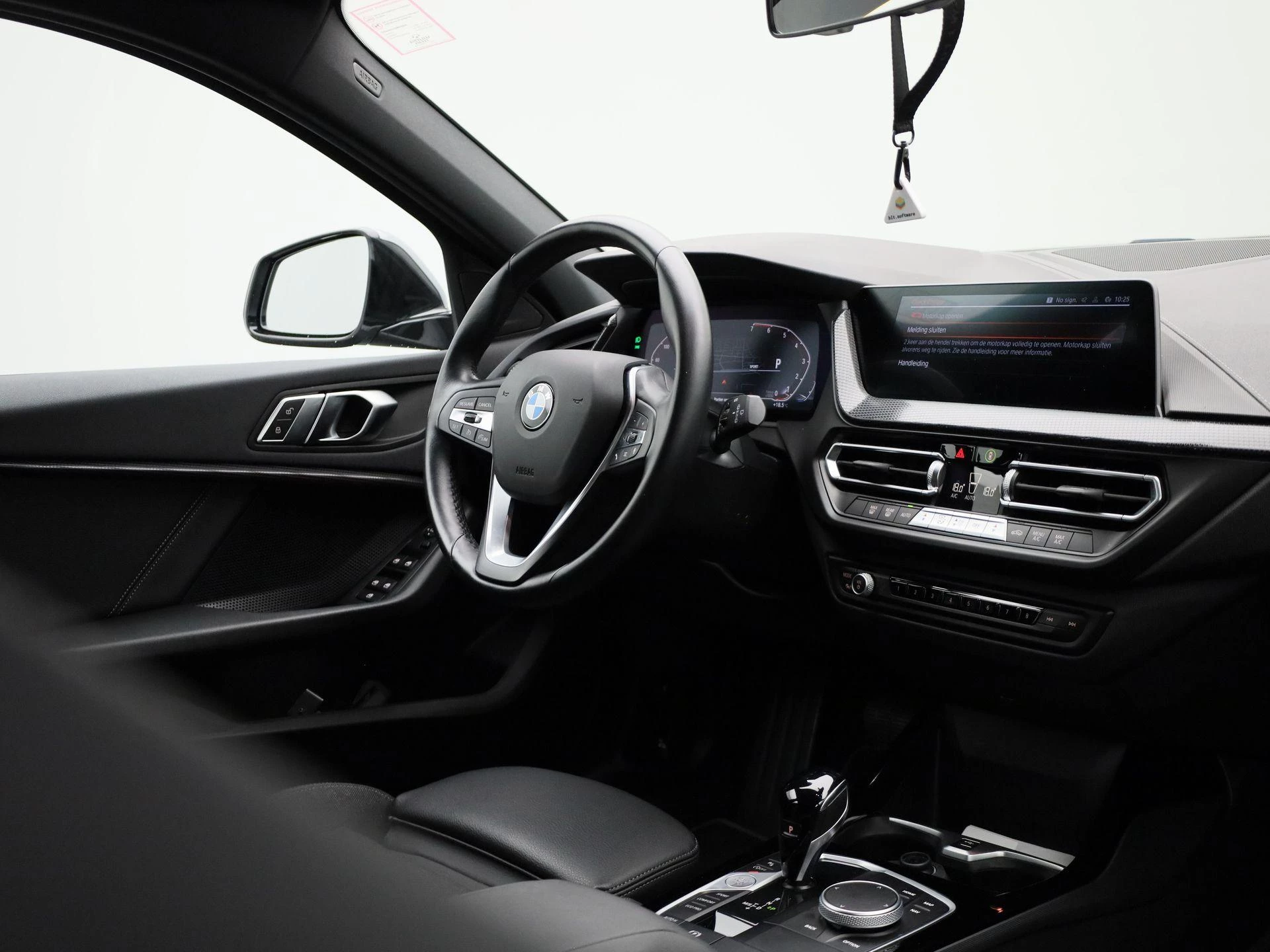 BMW-1 Serie-image-32