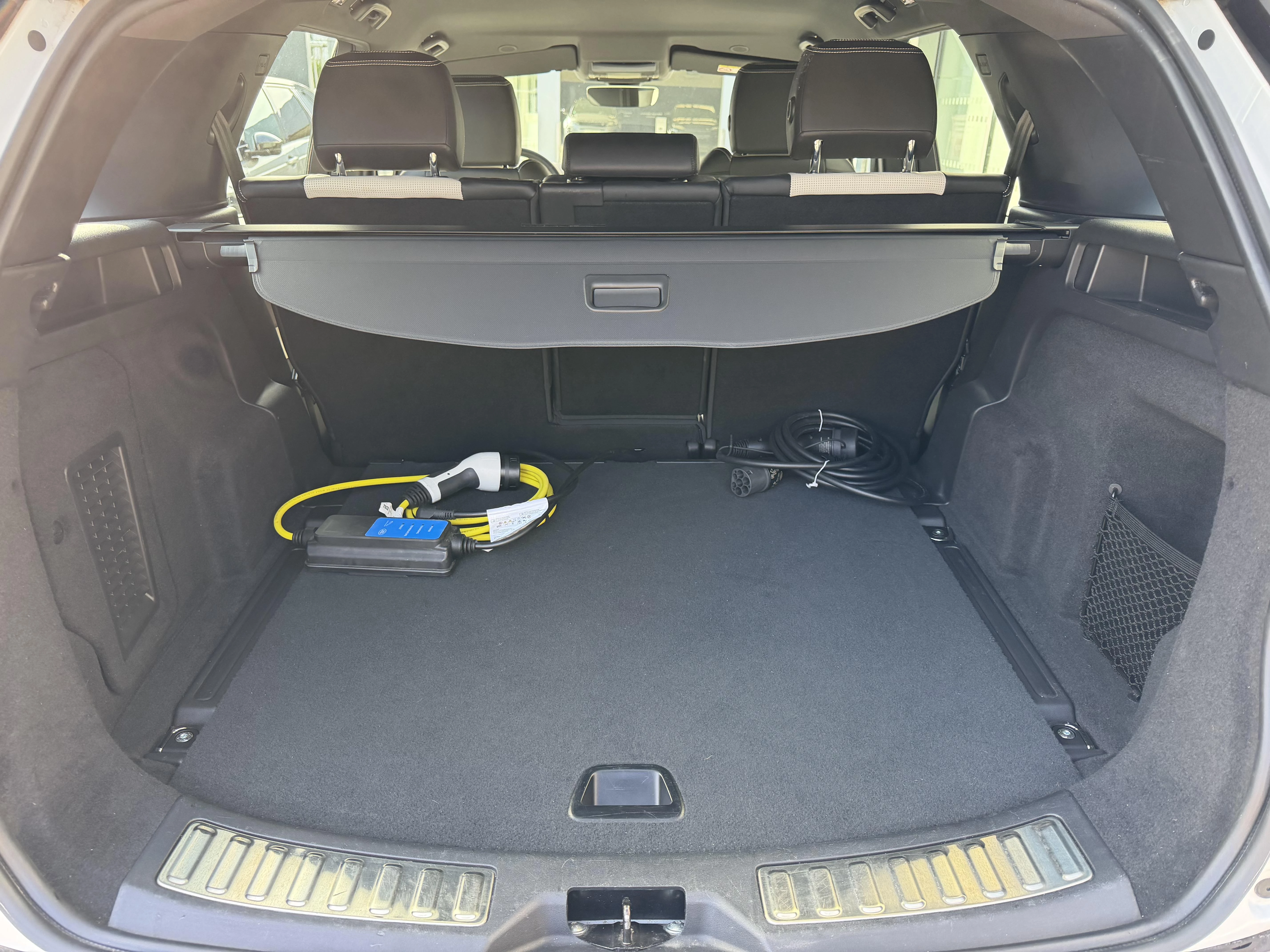 Land Rover-Discovery Sport-image-8