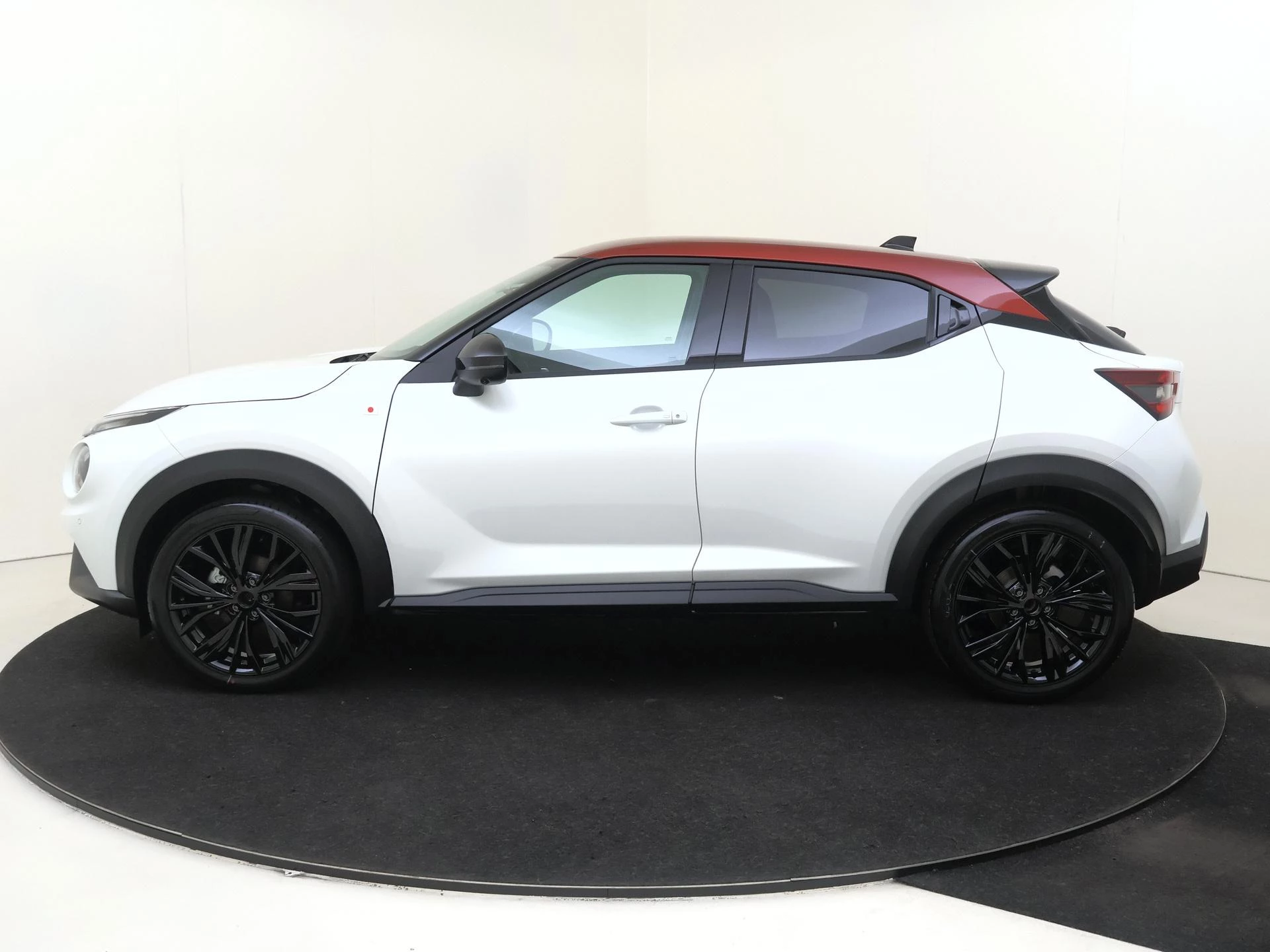 Nissan-Juke-image-7